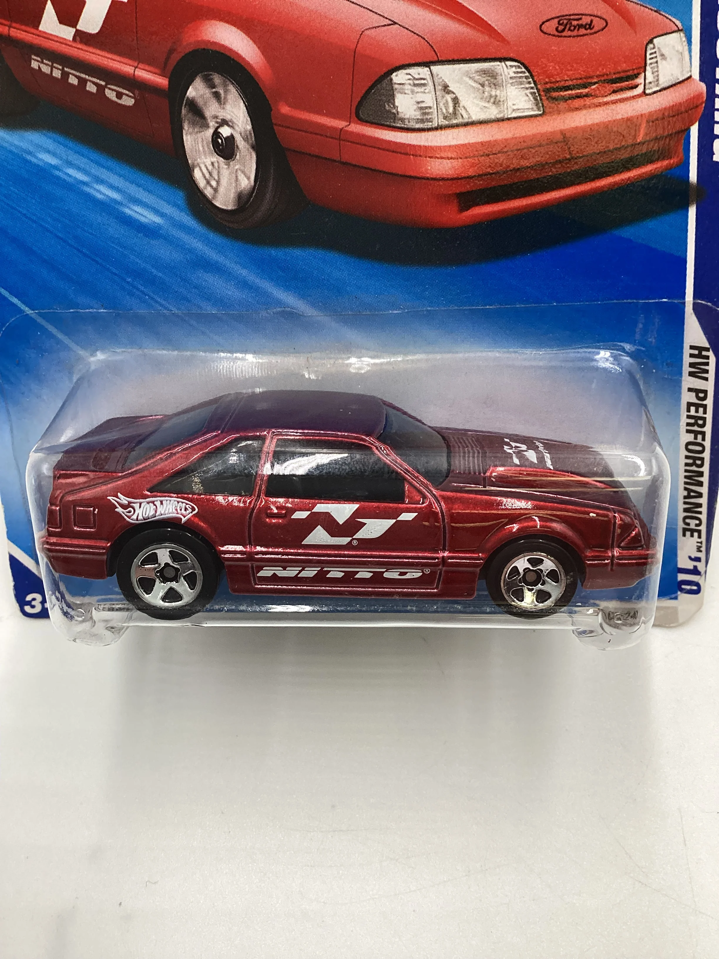 2010 Hot Wheels 92 Ford Mustang Red #105 20A - Image 3