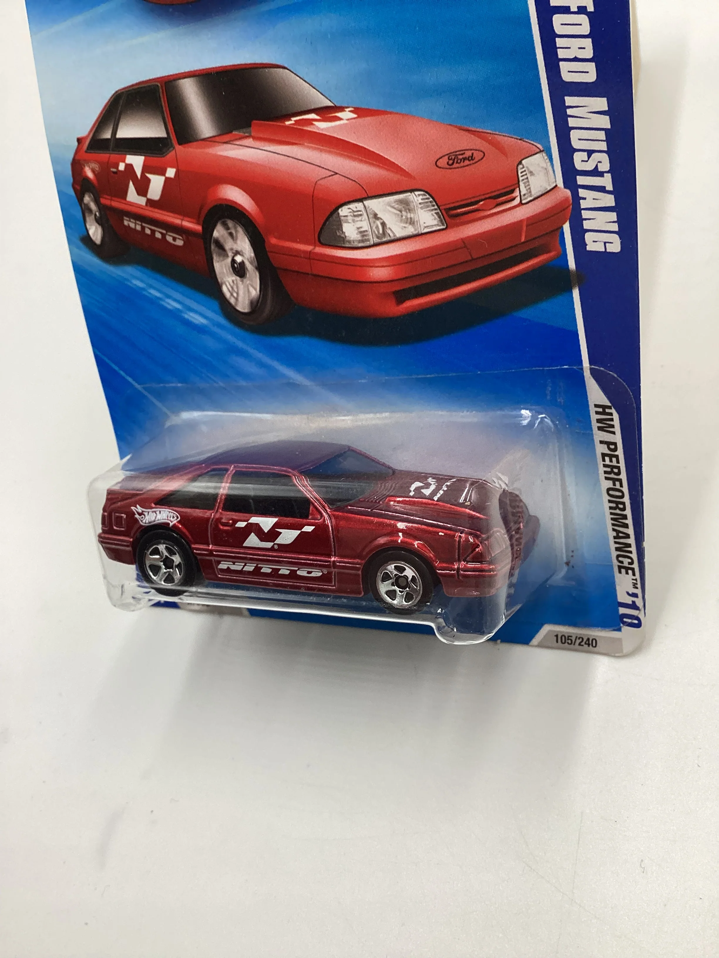 2010 Hot Wheels 92 Ford Mustang Red #105 20A - Image 4
