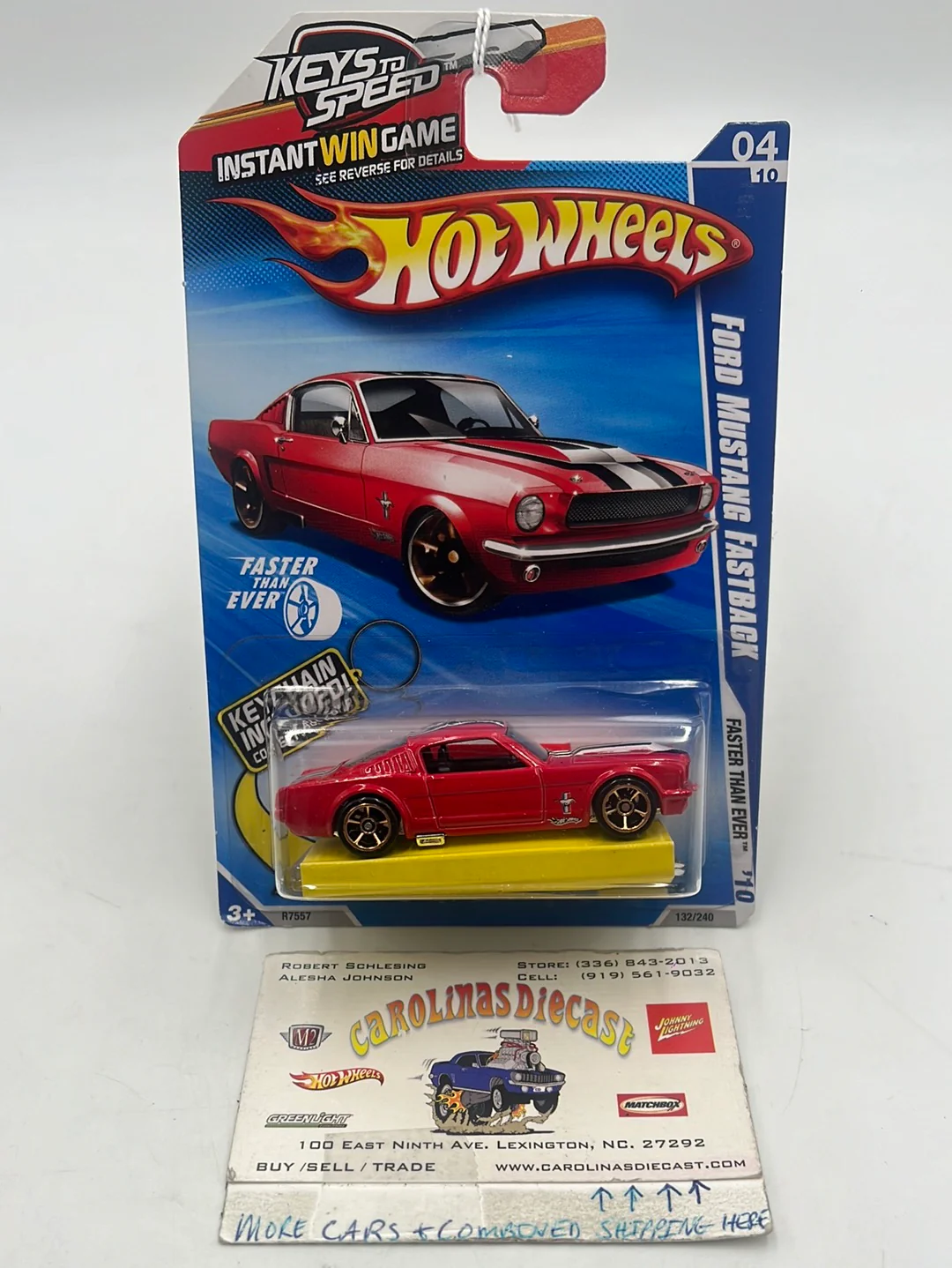 2010 Hot Wheels Faster Than Ever Ford Mustang Fastback Walmart Exclusive Twin Mill Key Chain Red 132/240 235B