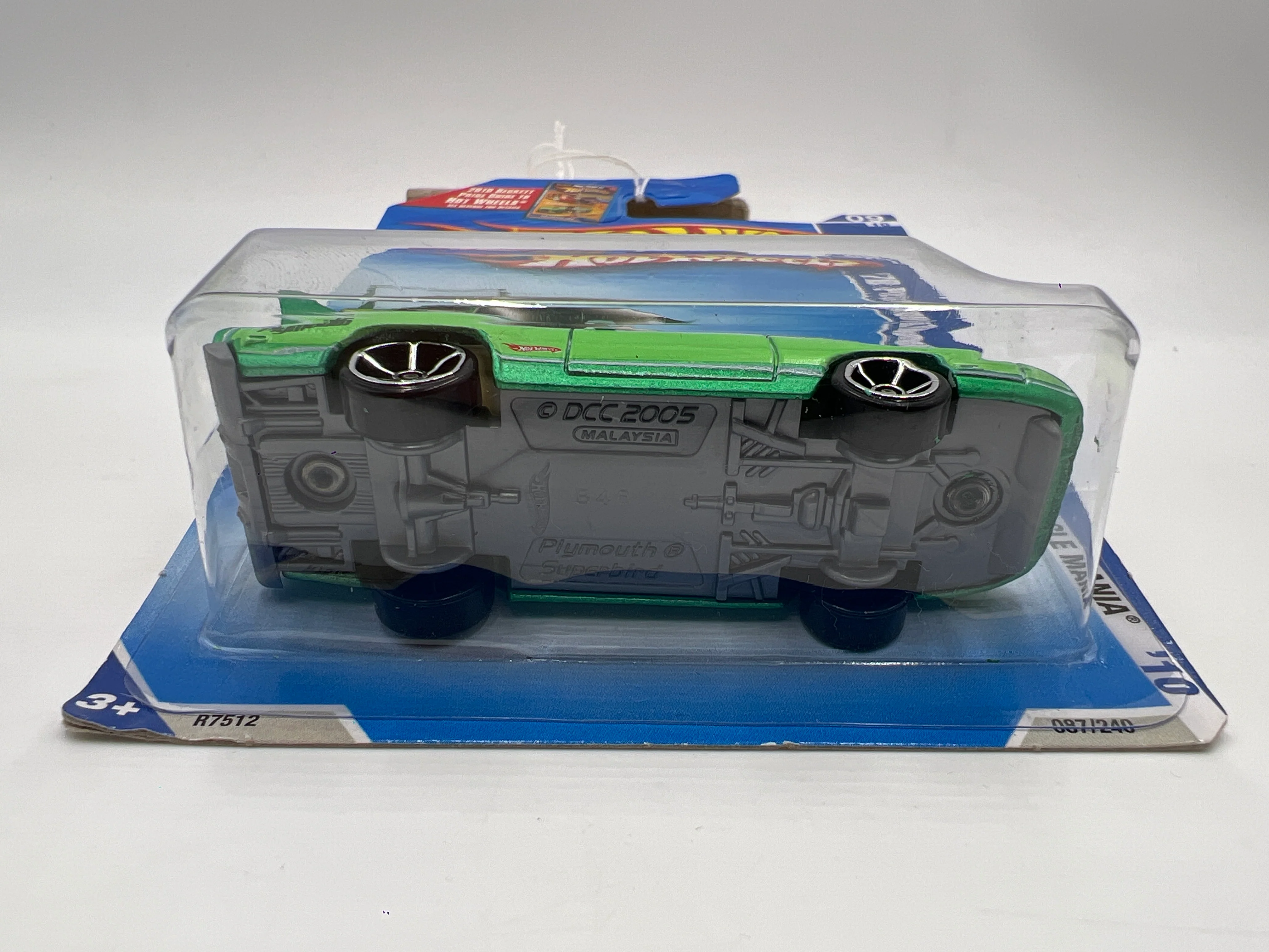 2010 Hot Wheels Muscle Mania #87 70 Plymouth Superbird Green 56B - Image 6