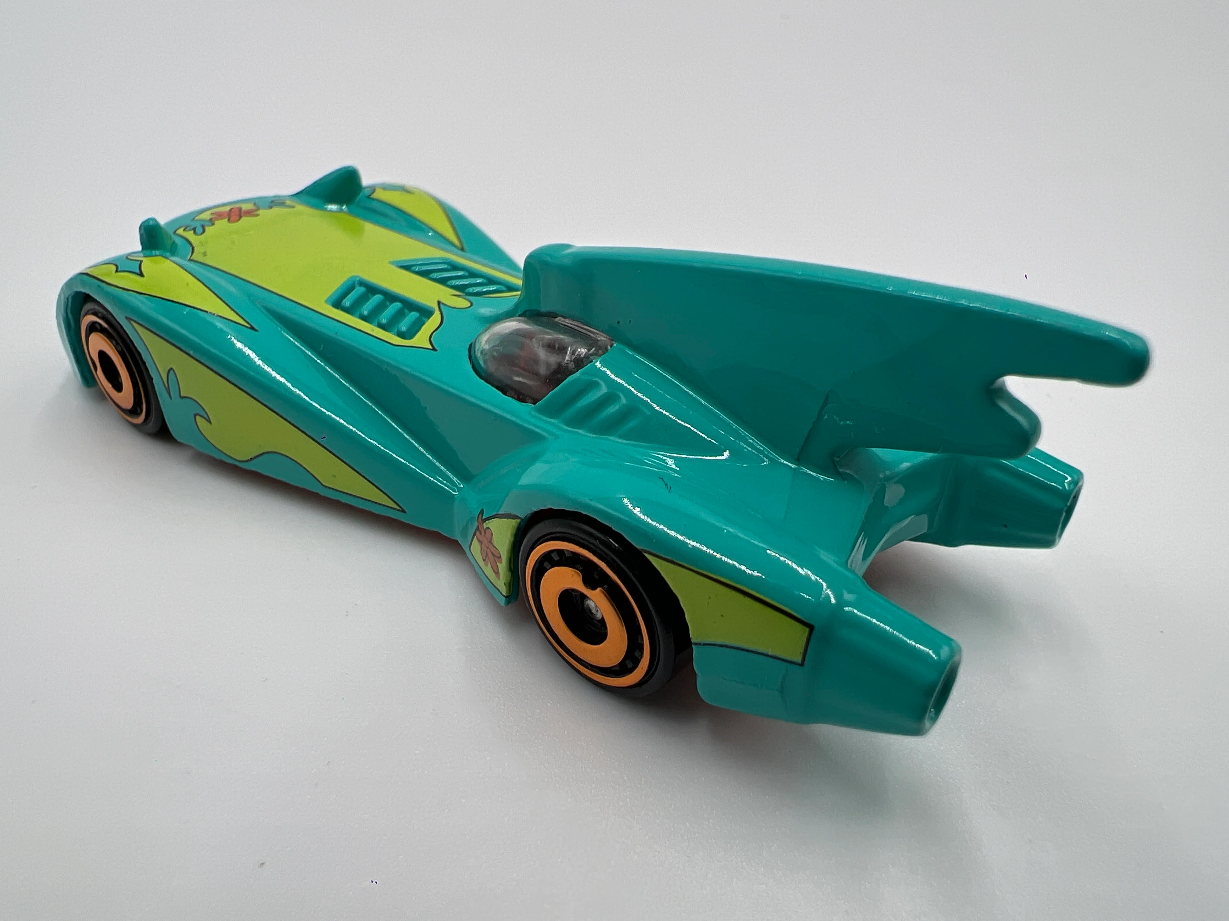 Hot Wheels 1/64 Scooby Doo Batmobile Loose - Image 2