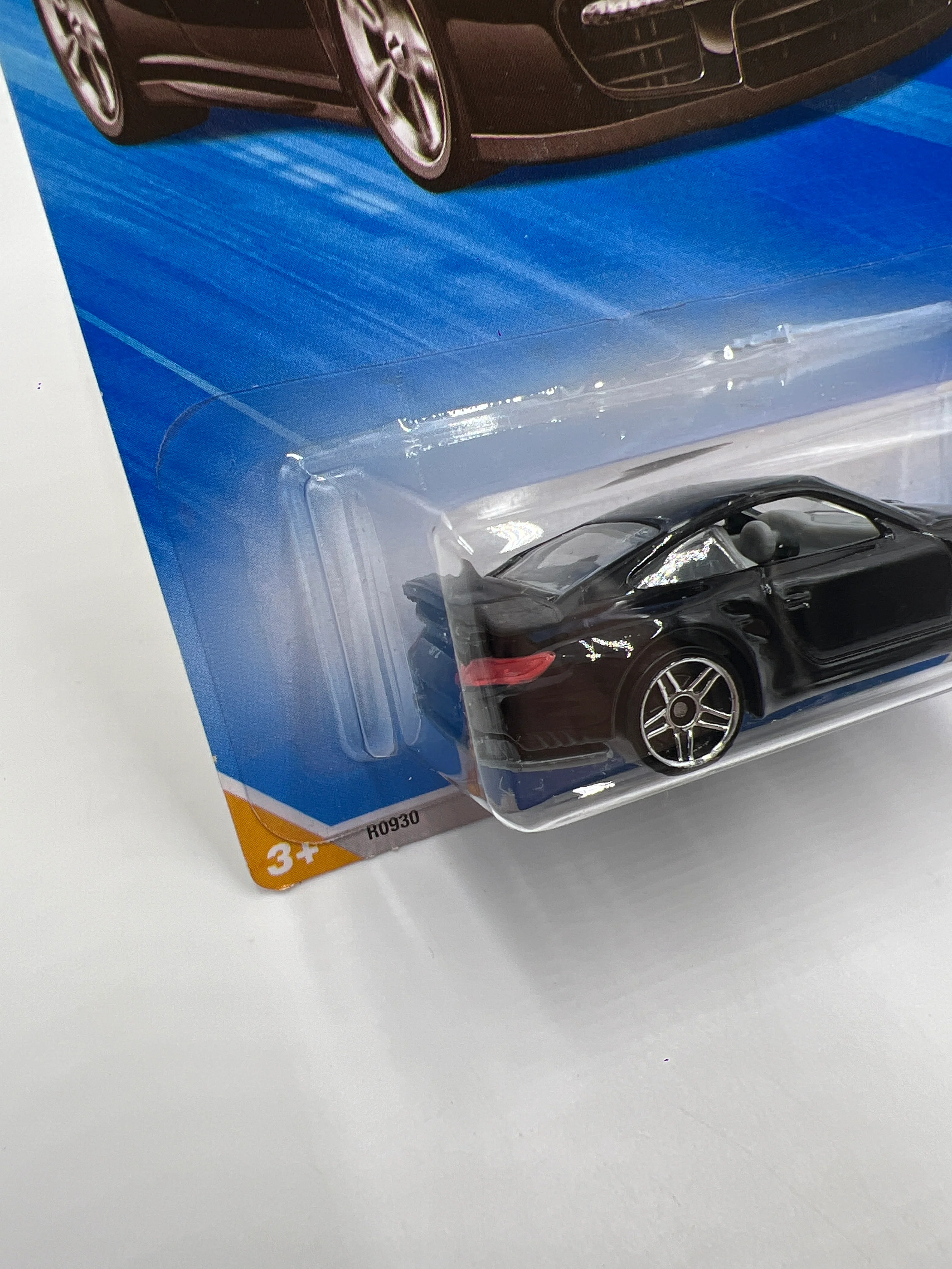 2010 Hot Wheels New Models #14 Porsche 911 GT2 Black SR - Image 5