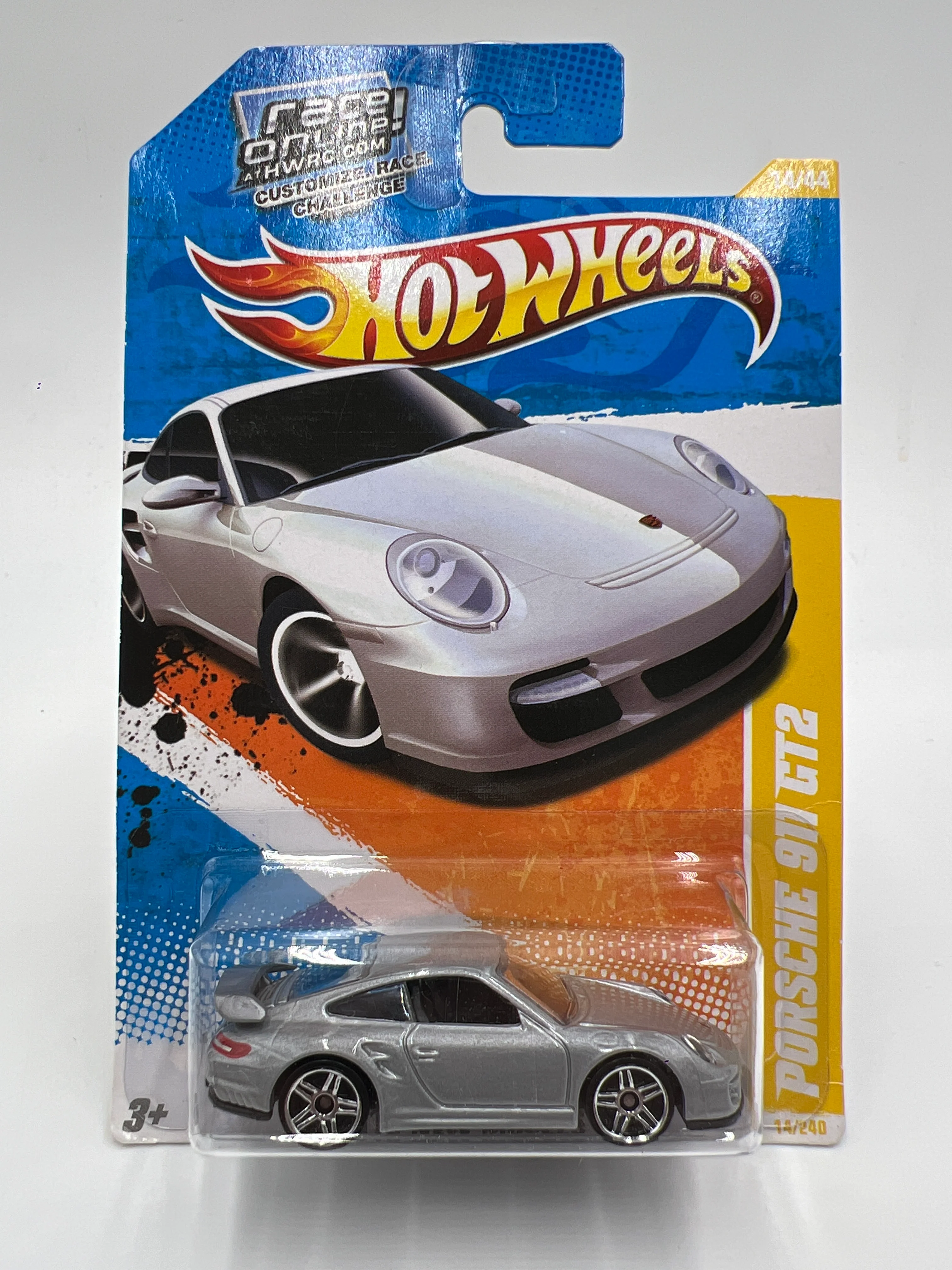 2010 Hot Wheels New Models #14 Porsche 911 GT2 Silver W/Protector SR - Image 2
