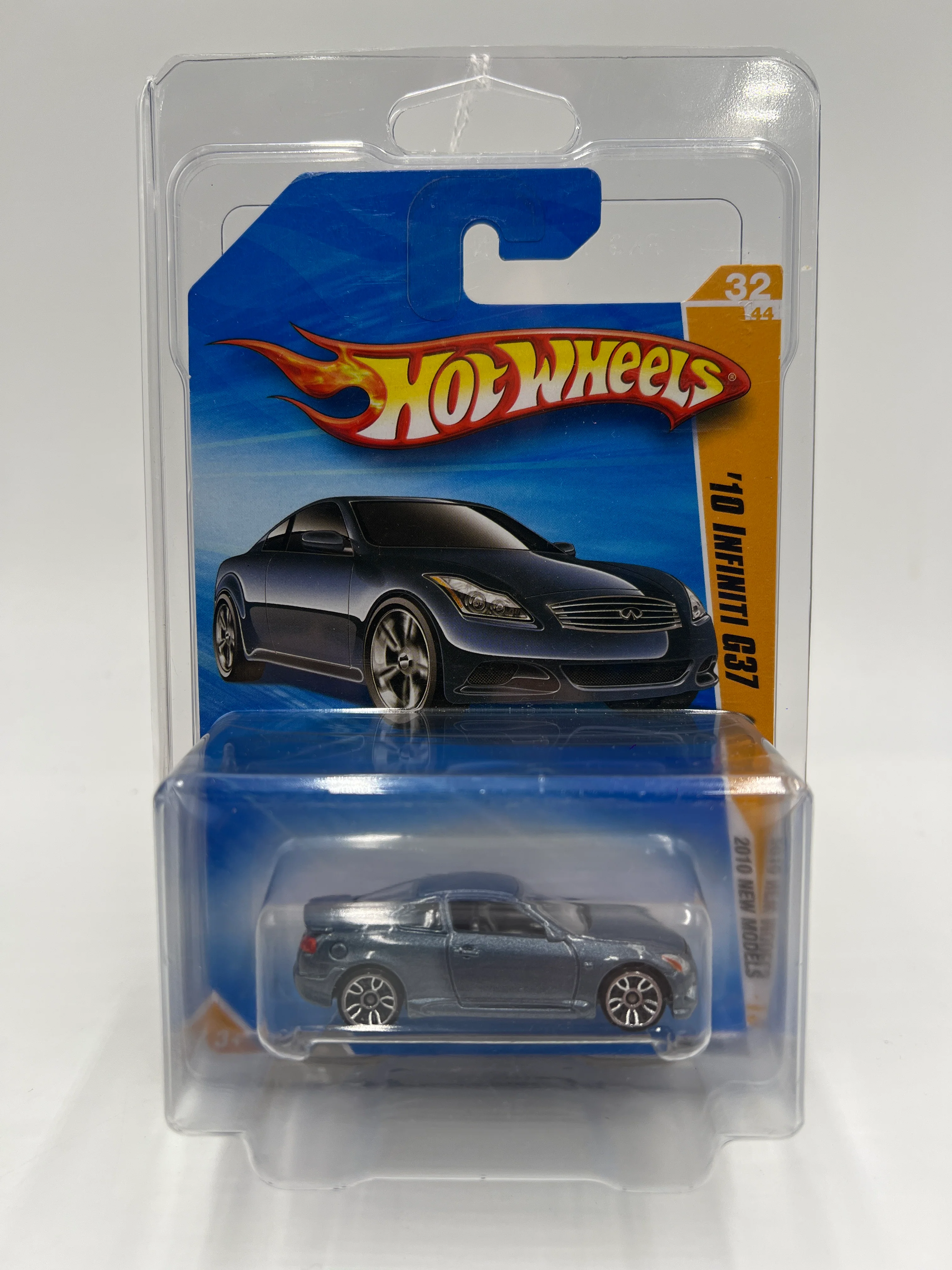 2010 Hot Wheels New Models #32 10 Infiniti G37 Blue W/Protector #2 - Image 9