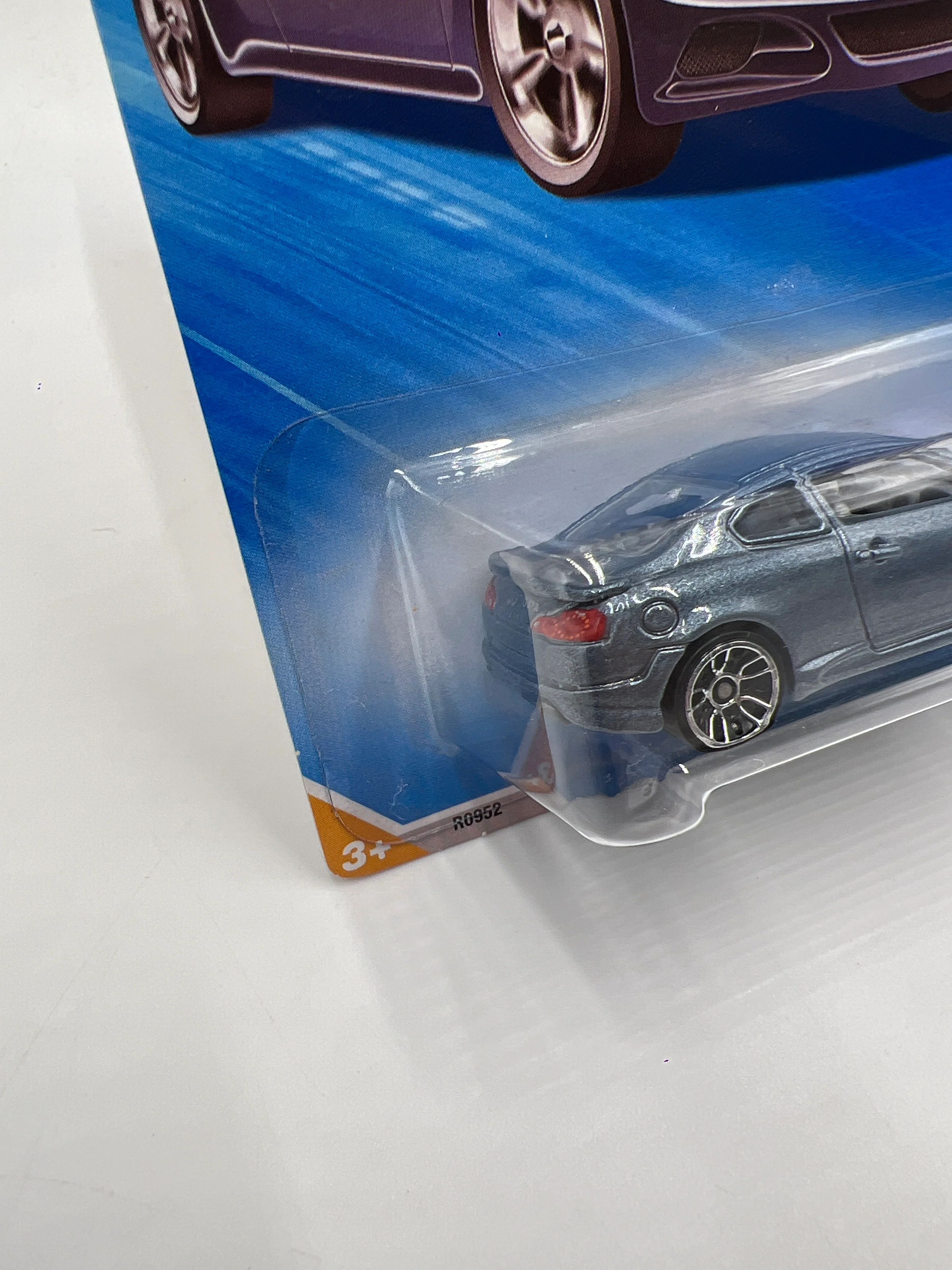 2010 Hot Wheels Premiere #37 10 Infiniti G37 Blue W/Protector International Card - Image 5