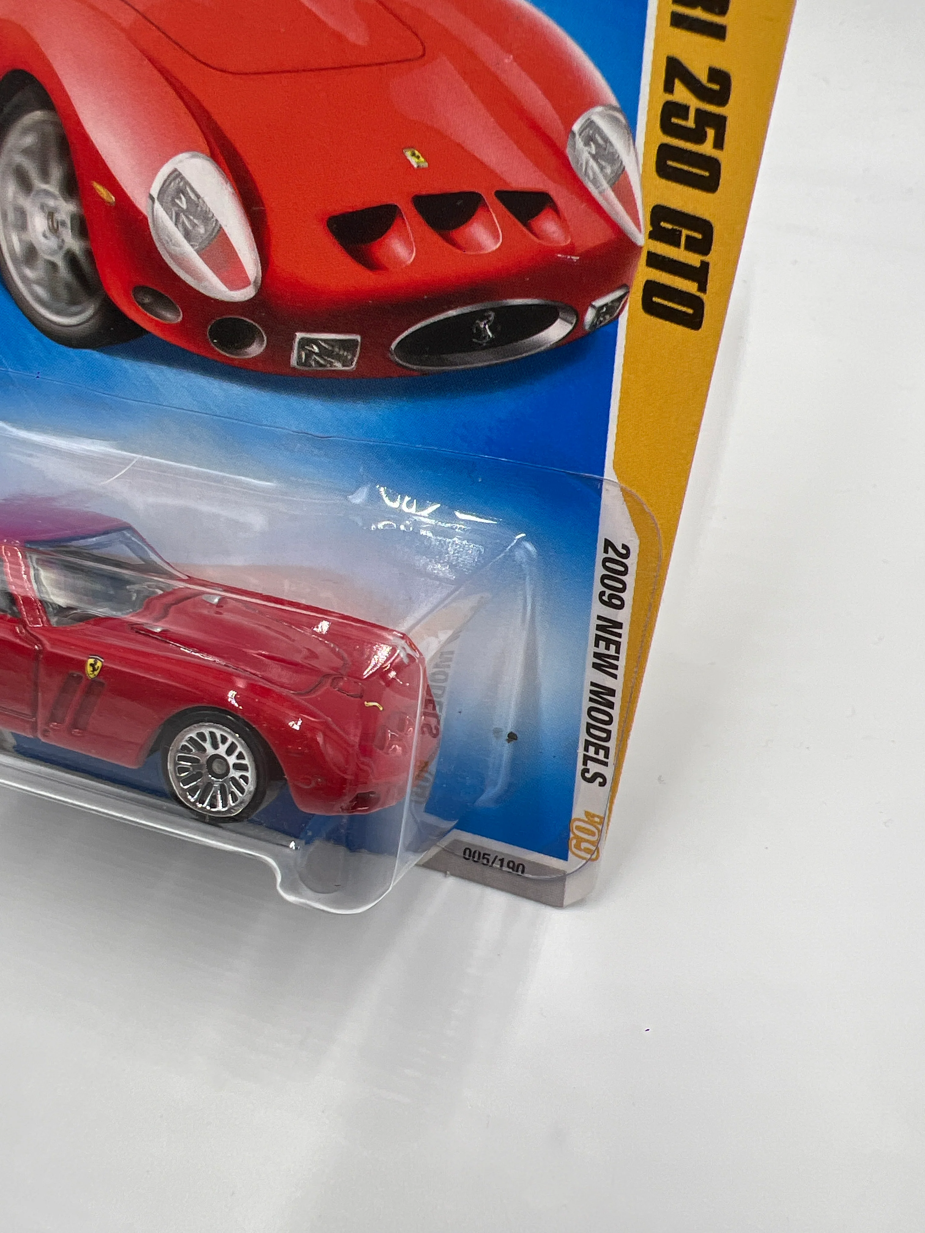 2009 Hot Wheels New Models #5 Ferrari 250 GTO Red W/Protector - Image 4