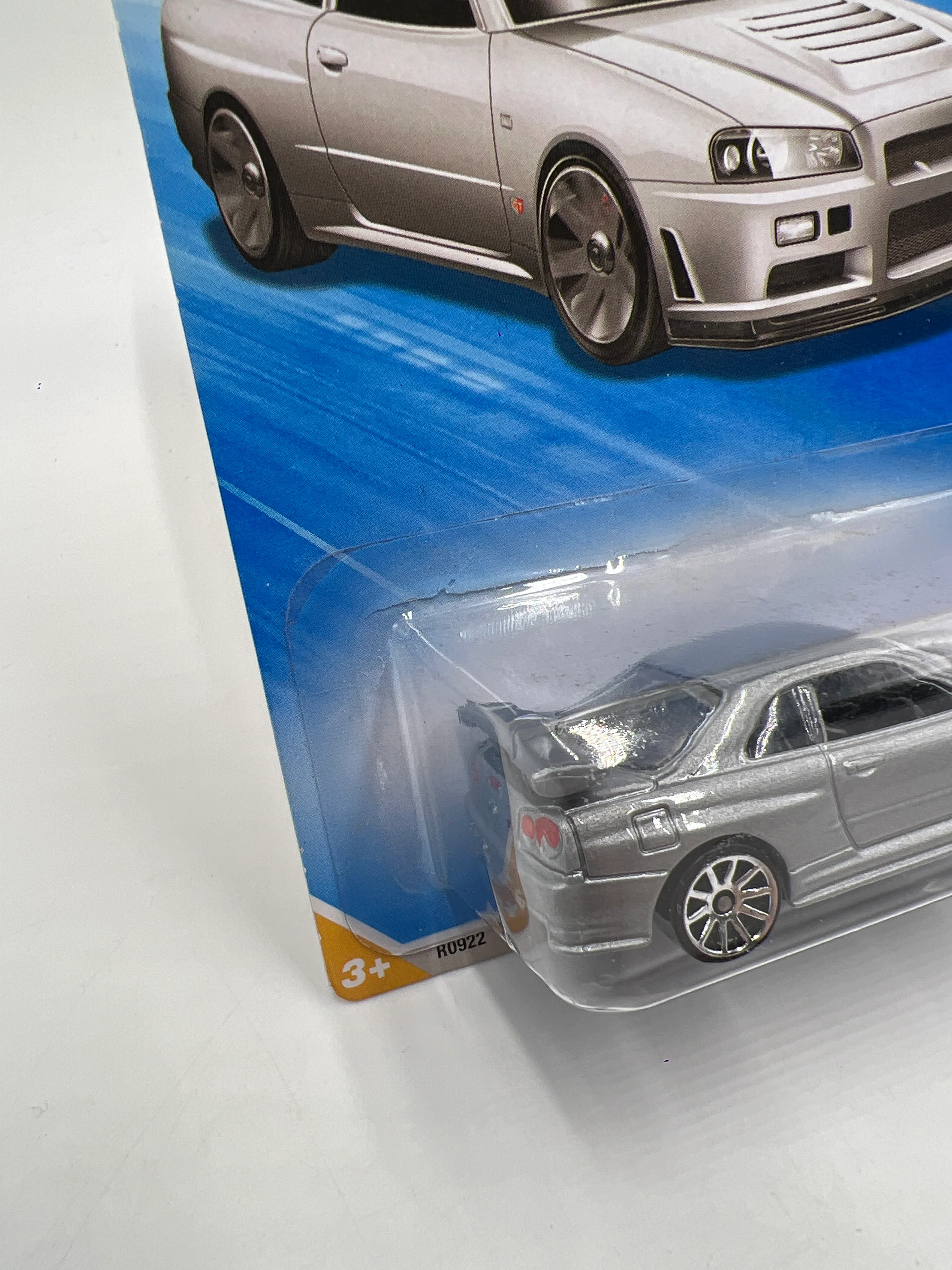 2010 Hot Wheels New Models #7 Nissan Skyline GT-R R34 Silver W/Protector - Image 4
