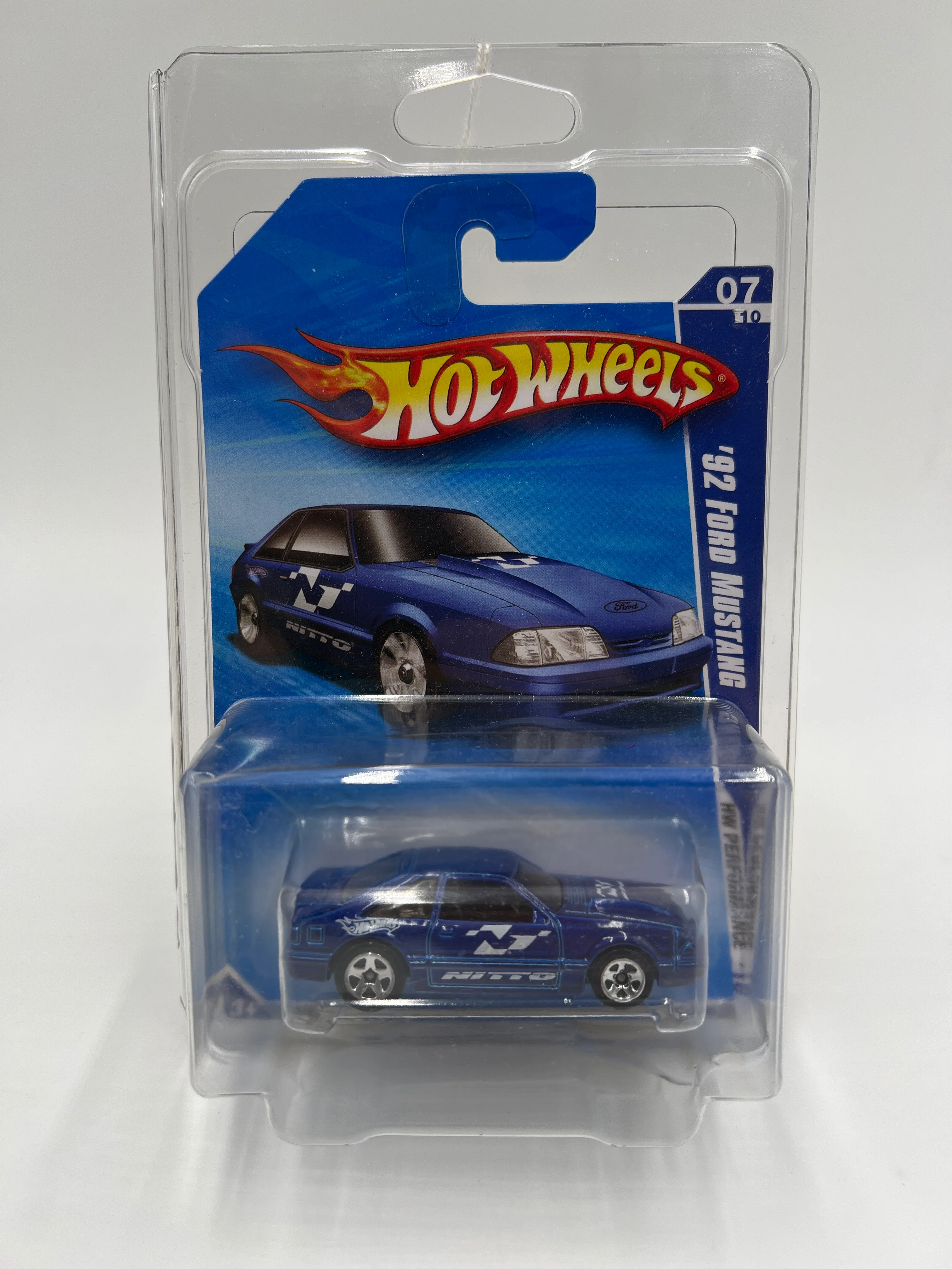 2010 Hot Wheels Performance #105 Kmart Exclusive 92 Ford Mustang Blue W/Protector SR - Image 7