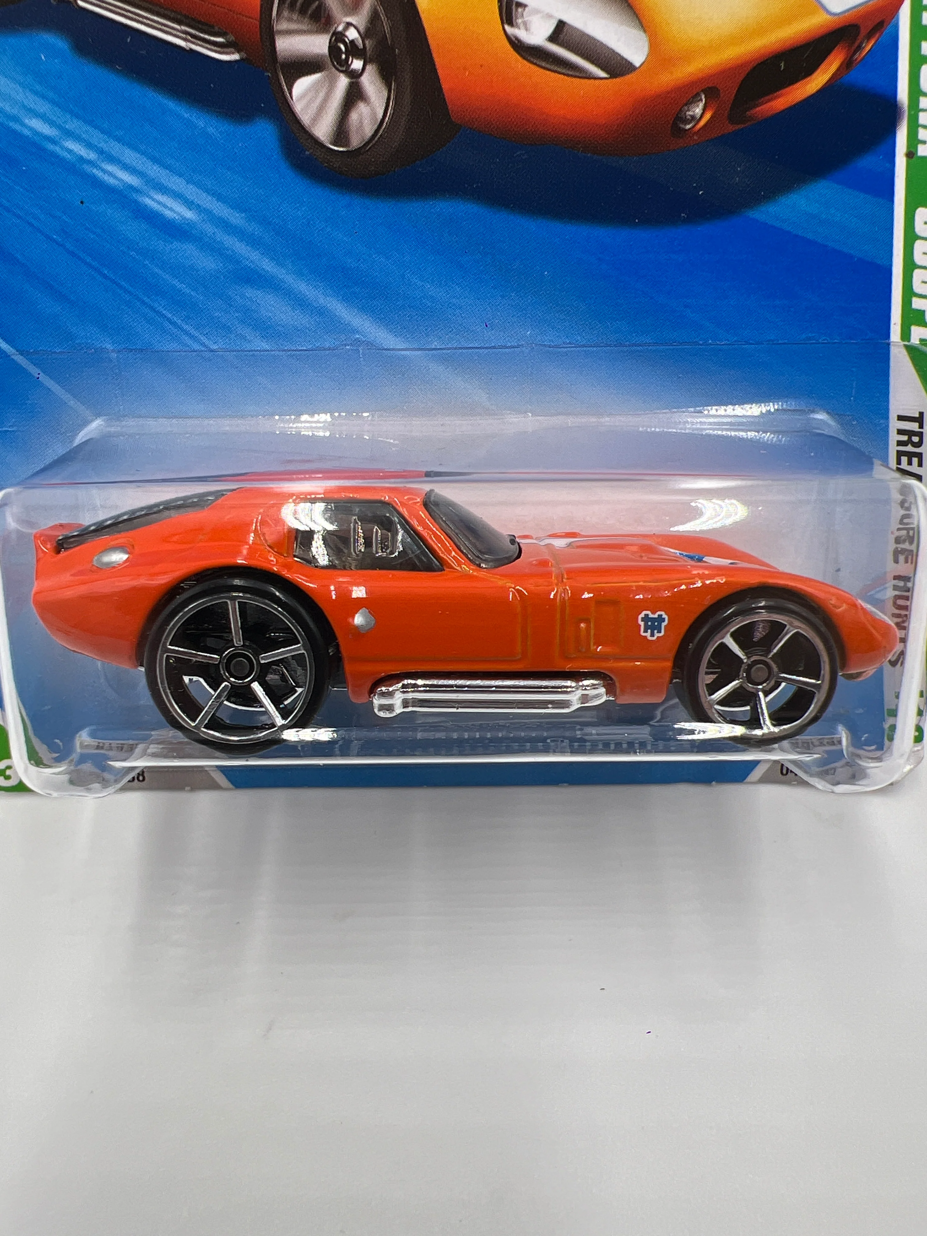2010 Hot Wheels Treasure Hunts #49 Shelby Cobra Daytona Coupe Orange - Image 3