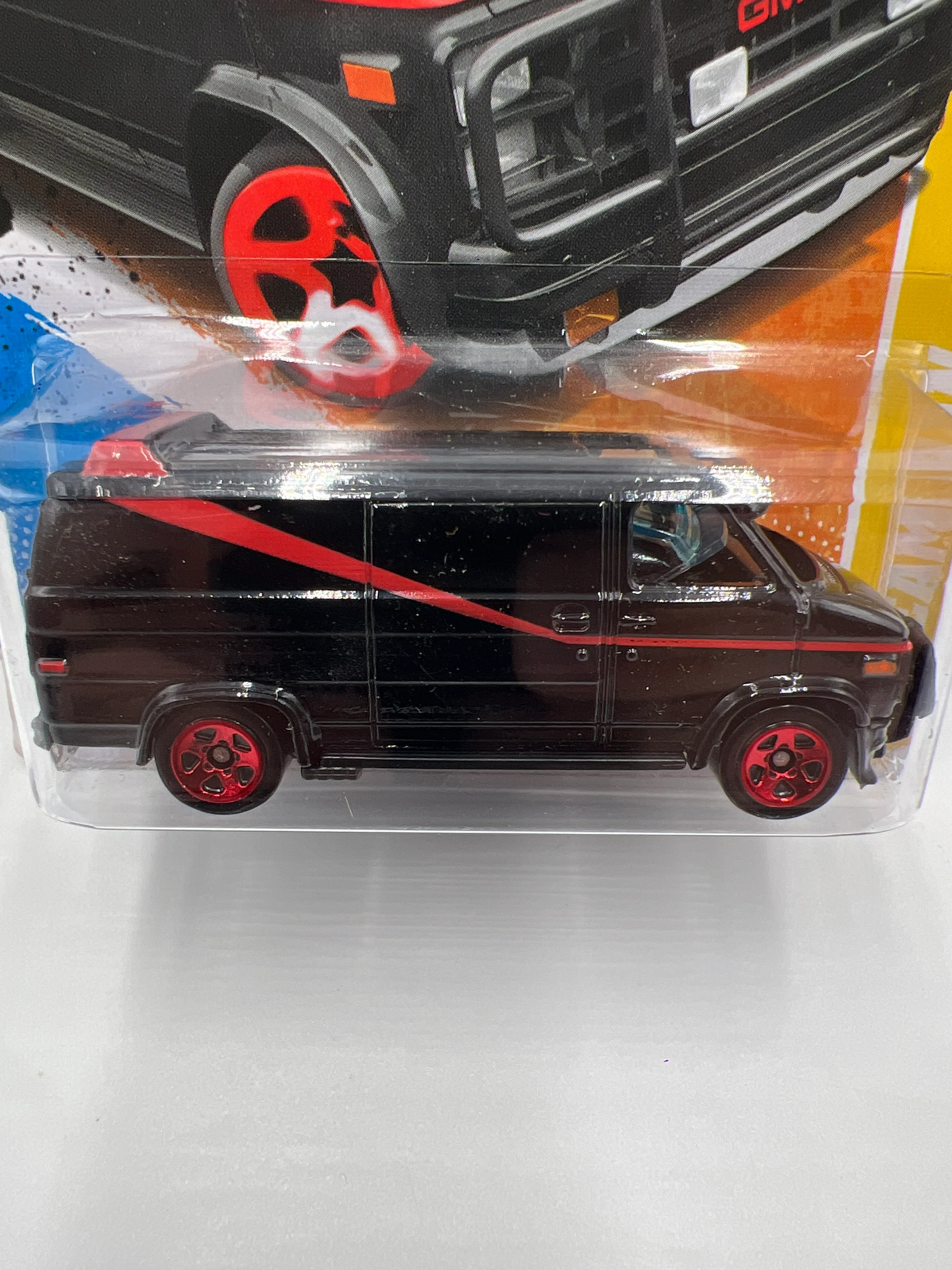 2011 Hot Wheels New Models #39 ERROR A Team Van Black W/Protector - Image 3