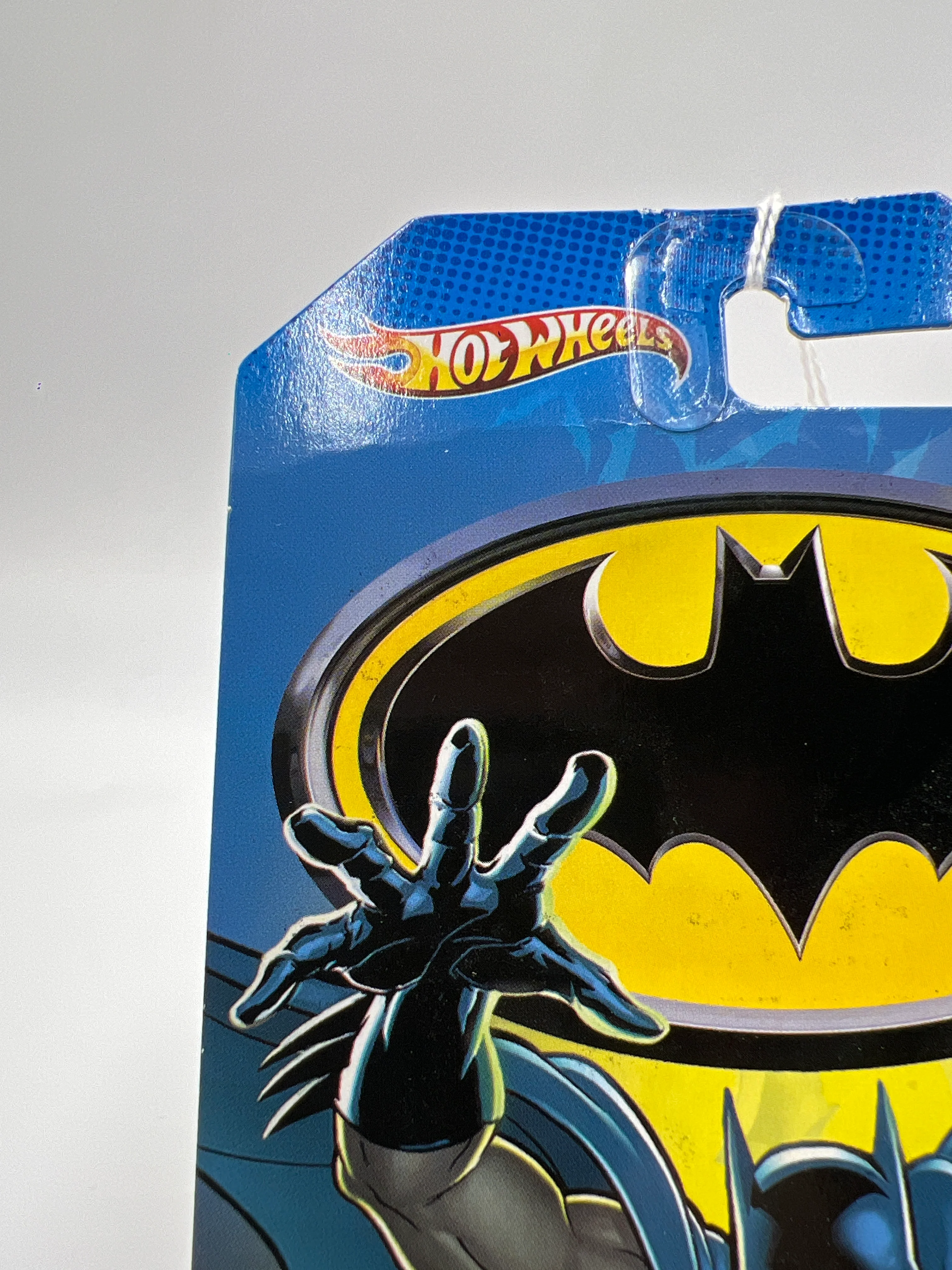 2011 Hot Wheels Batman Series #05 Batmobile Affinity Black 117E - Image 6