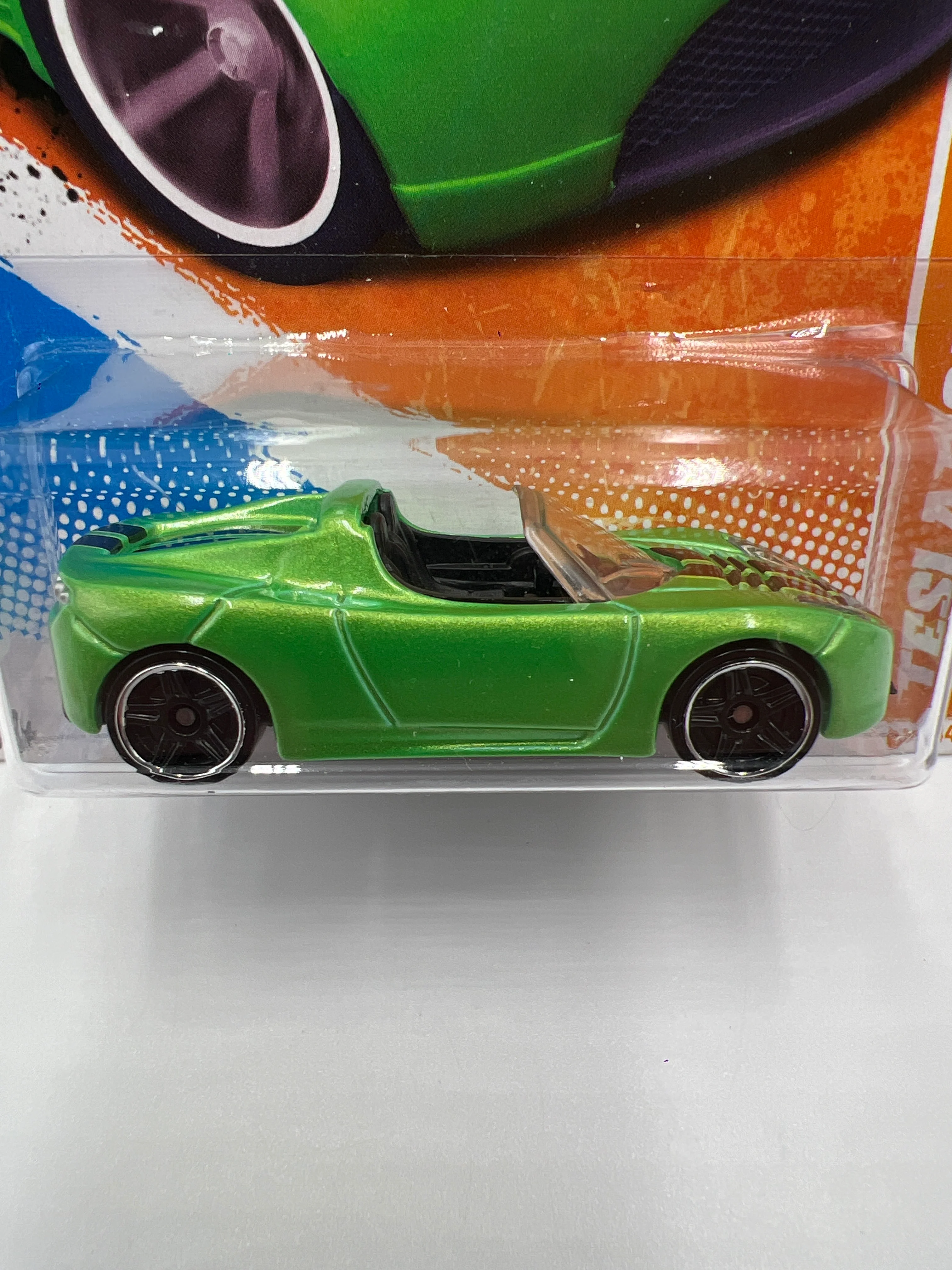 2011 Hot Wheels Track Stars #67 Tesla Roadster Green 50D - Image 3