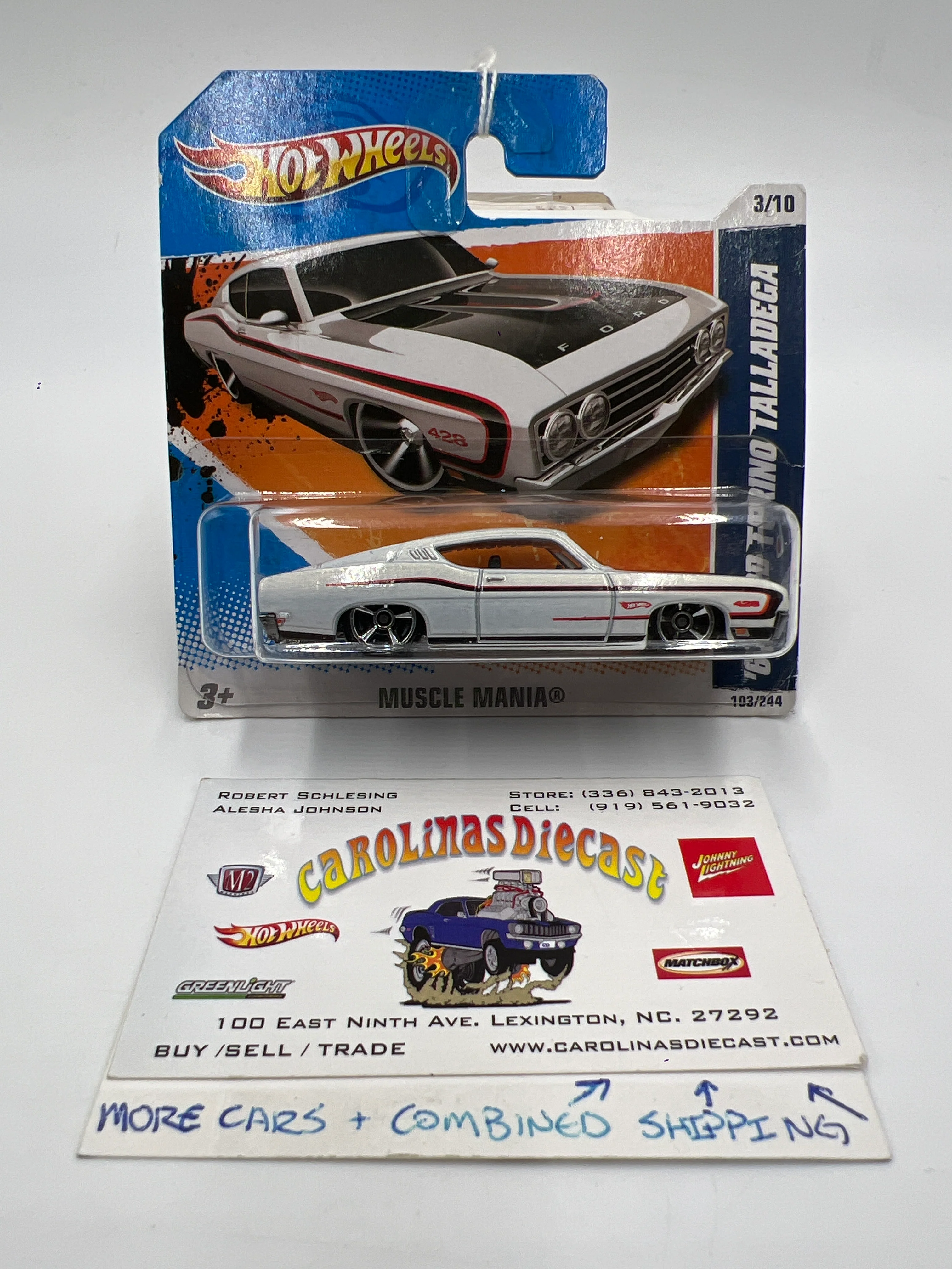 2011 Hot Wheels Muscle Mania #103 69 Ford Torino Talladega White Short Card 34B