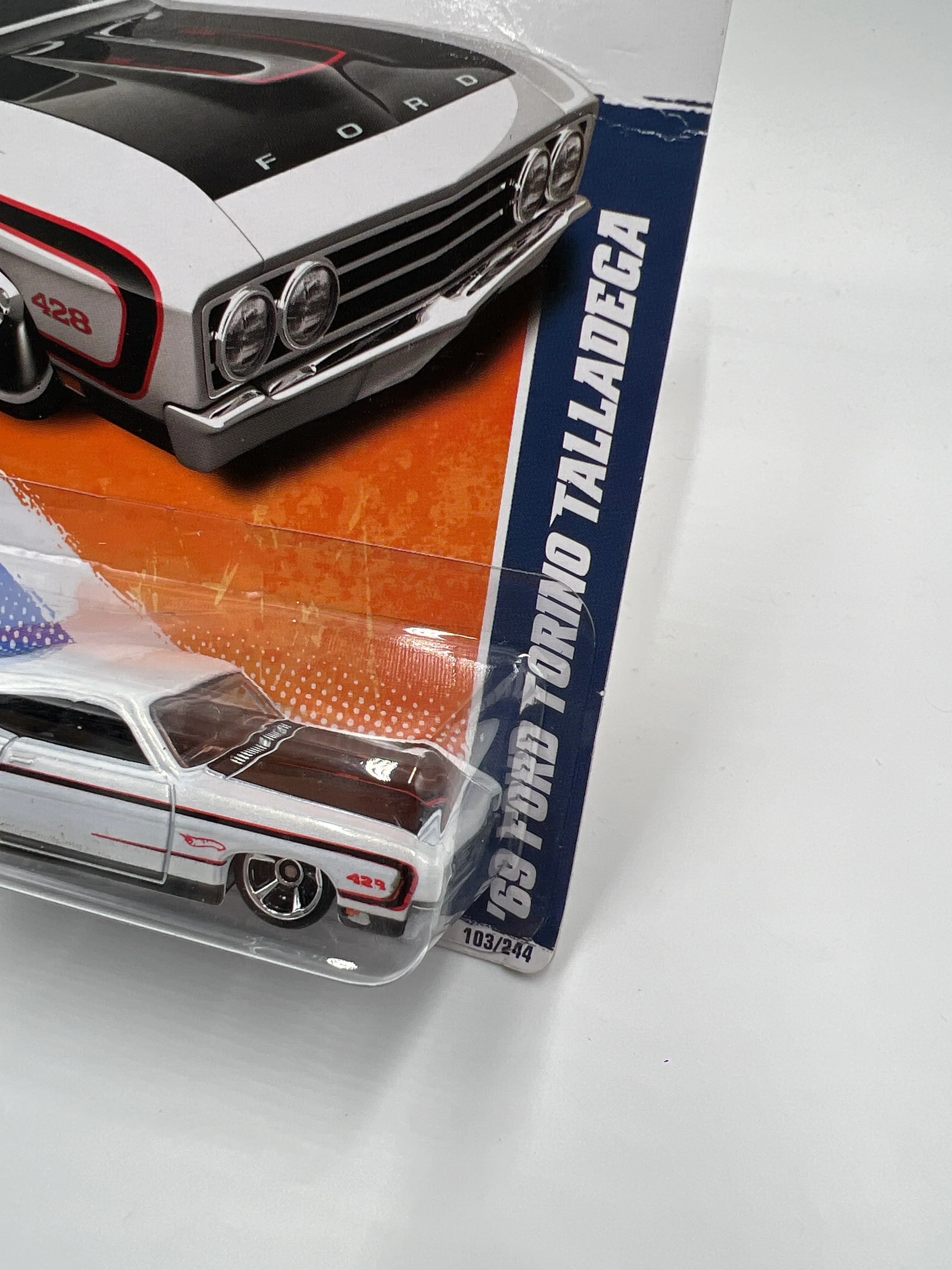 2011 Hot Wheels Muscle Mania #103 69 Ford Torino Talladega White Bad Card 24F - Image 4