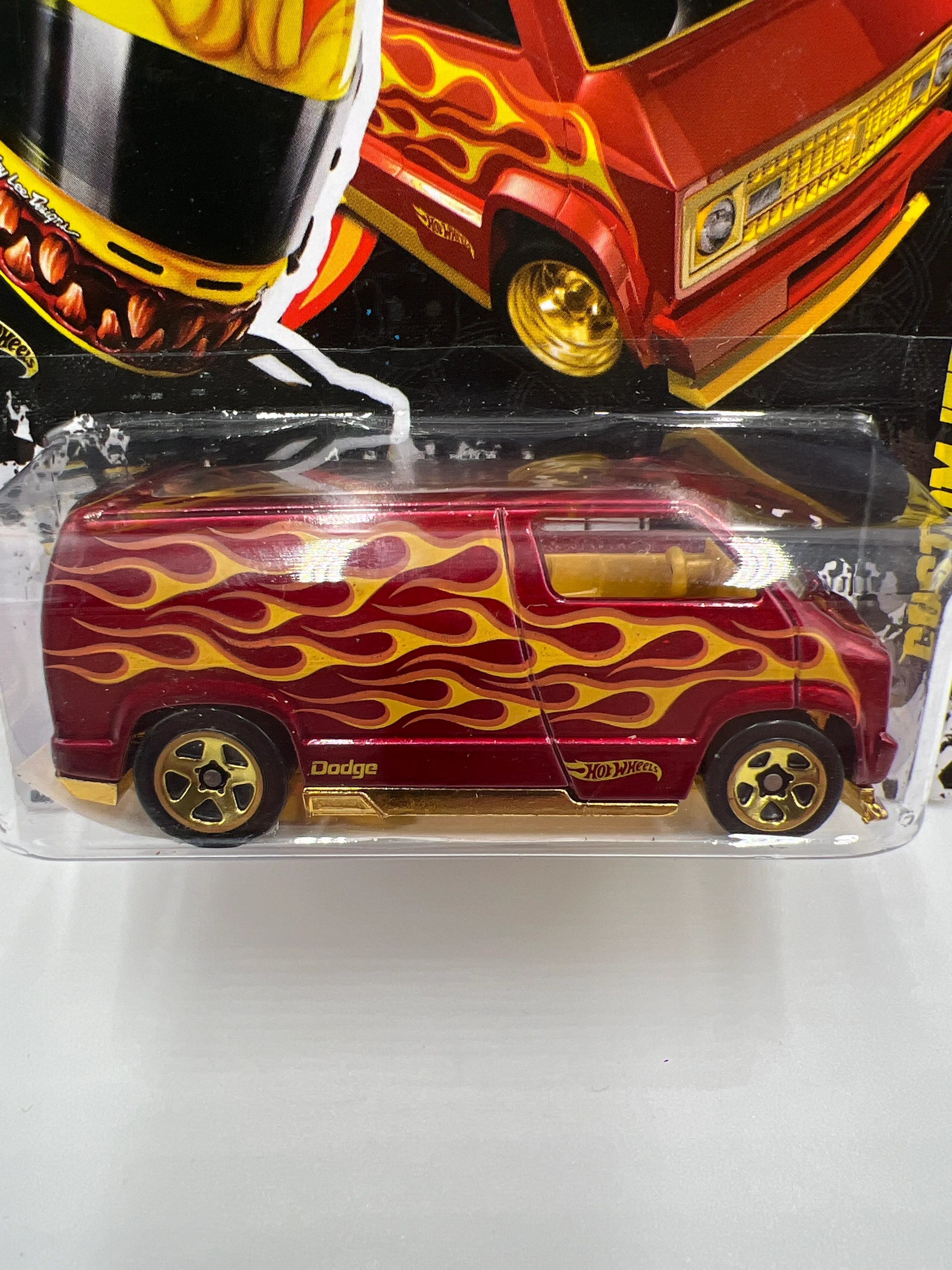 2012 Team Hot Wheels Top Rides Yellow Driver Picks Custom 77 Dodge Van Red 153A - Image 3