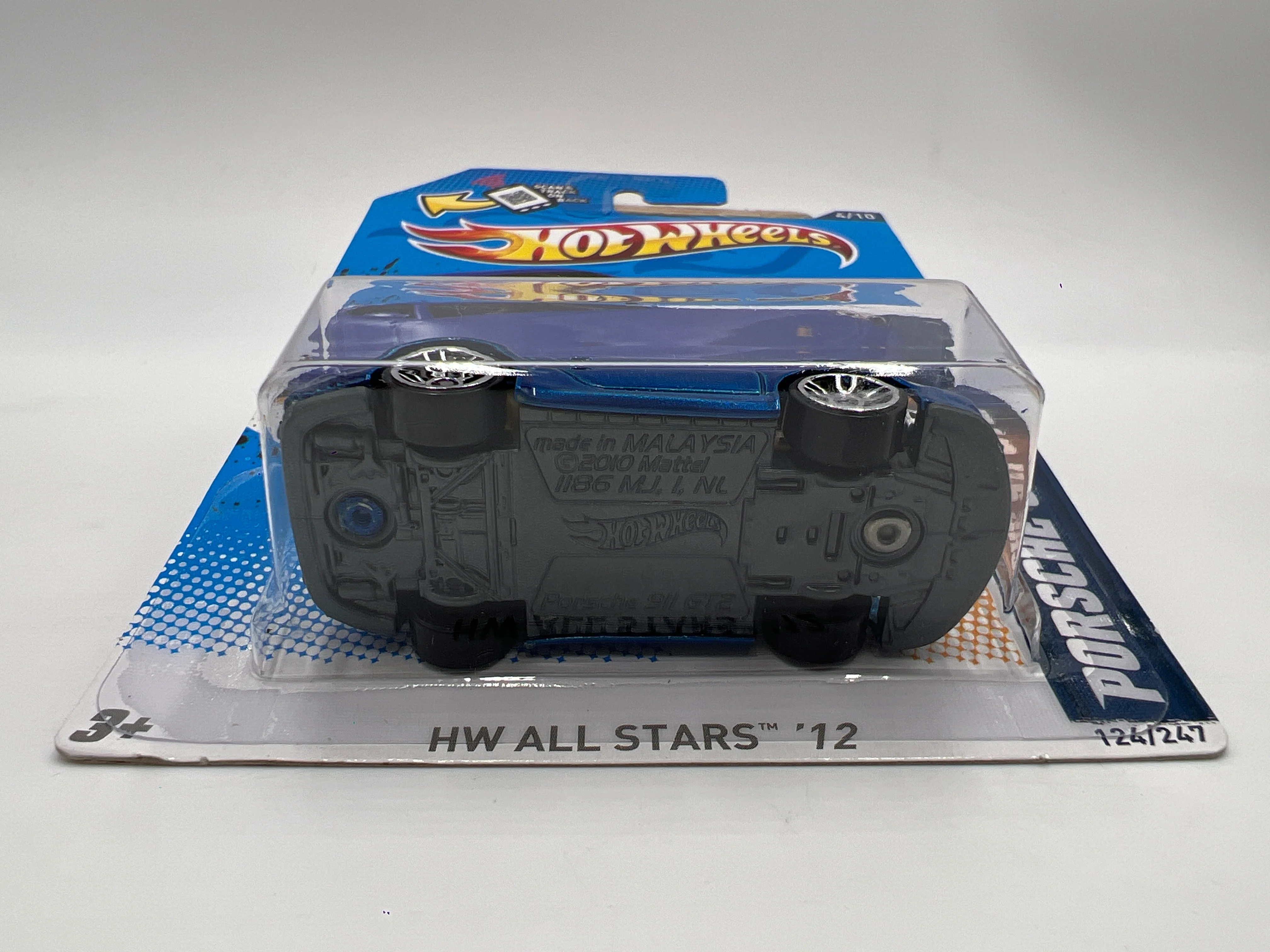 2012 Hot Wheels All Stars #124 Porsche 911 GT2 Blue W/Protector - Image 6