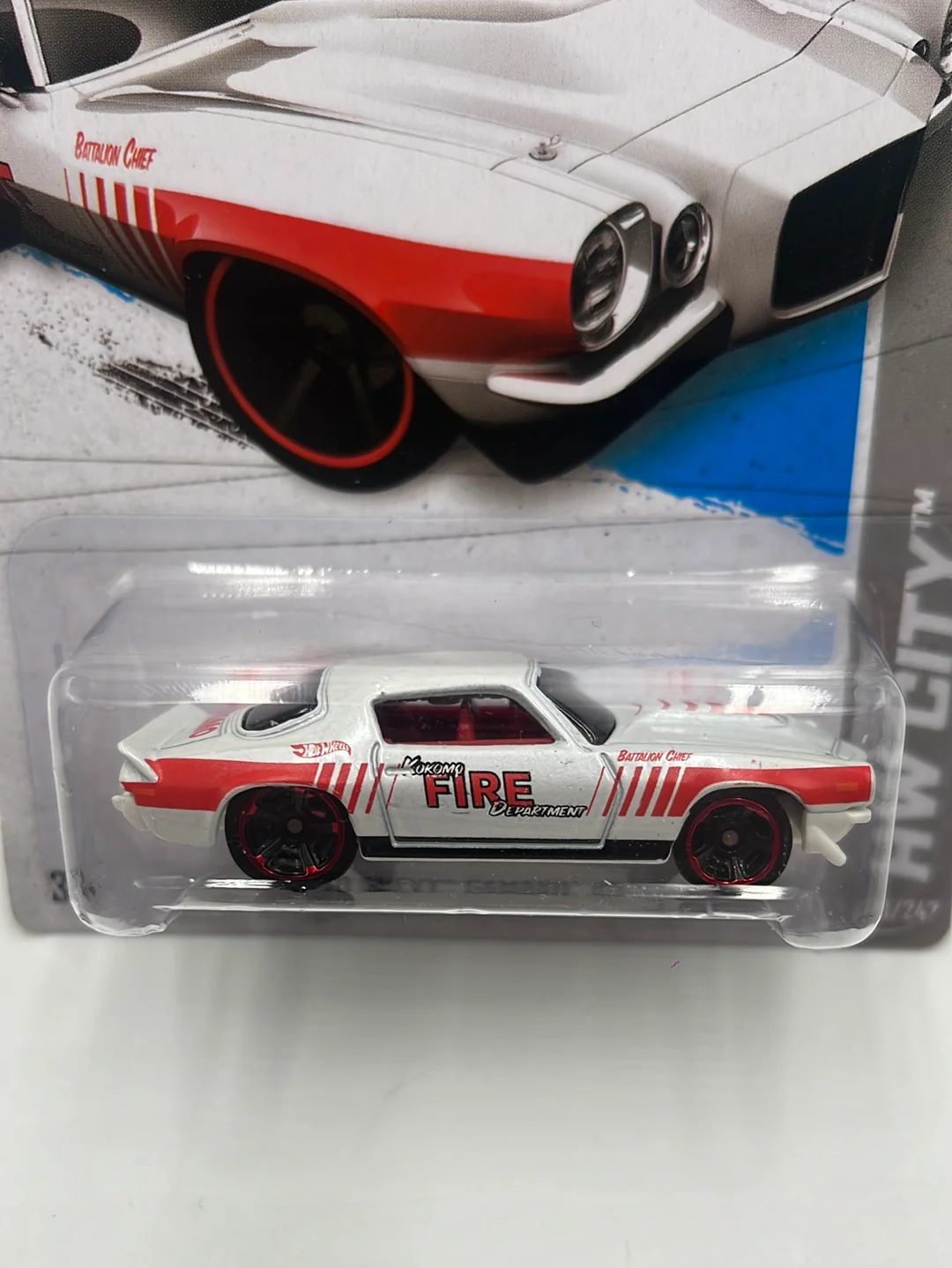 2012 Hot Wheels HW City ‘70 Chevy Camaro RS Fire 163/247 13G - Image 3