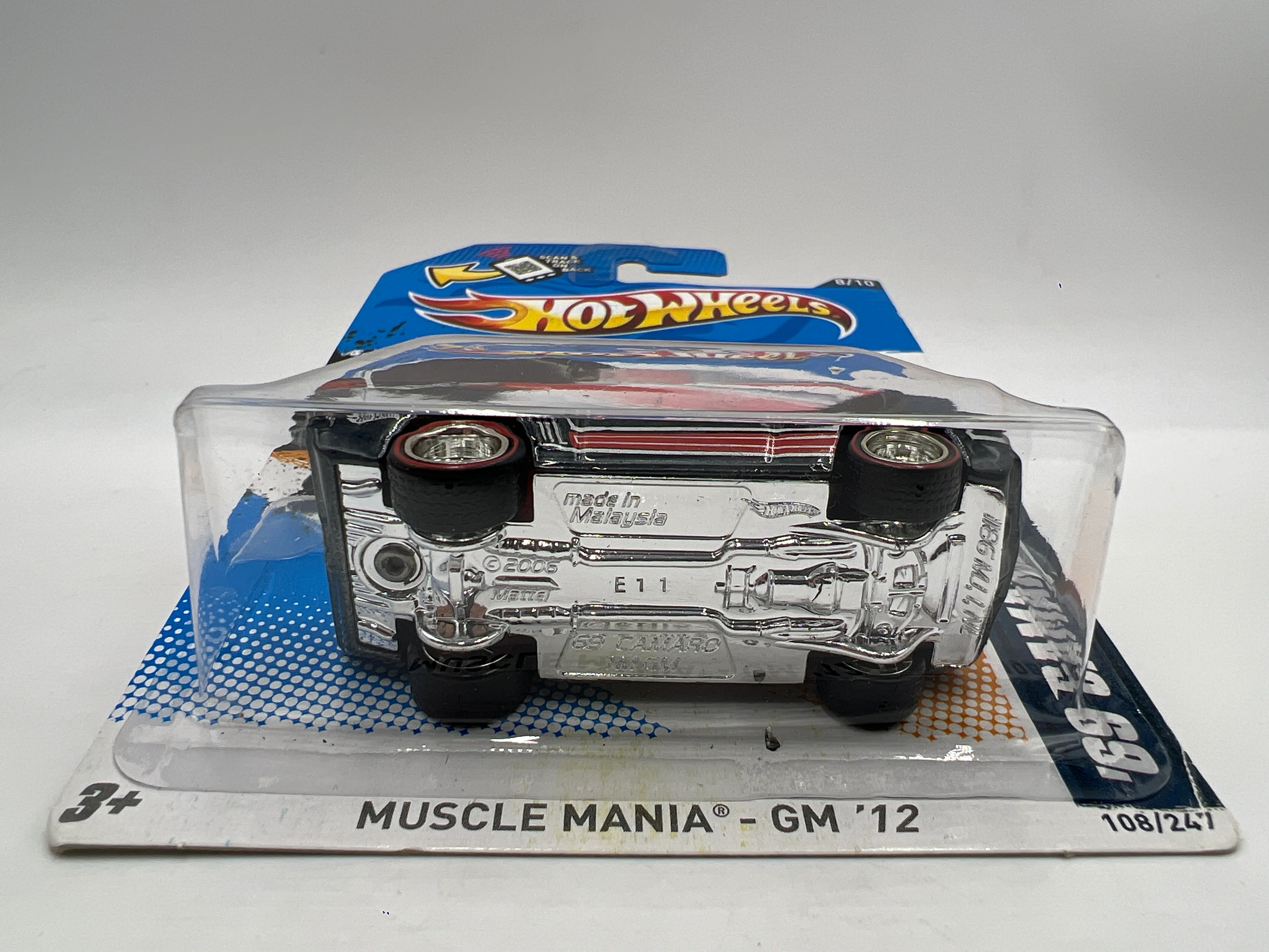 2012 Hot Wheels Super Treasure Hunt #108 69 Camaro Convertible W/Protector - Image 5