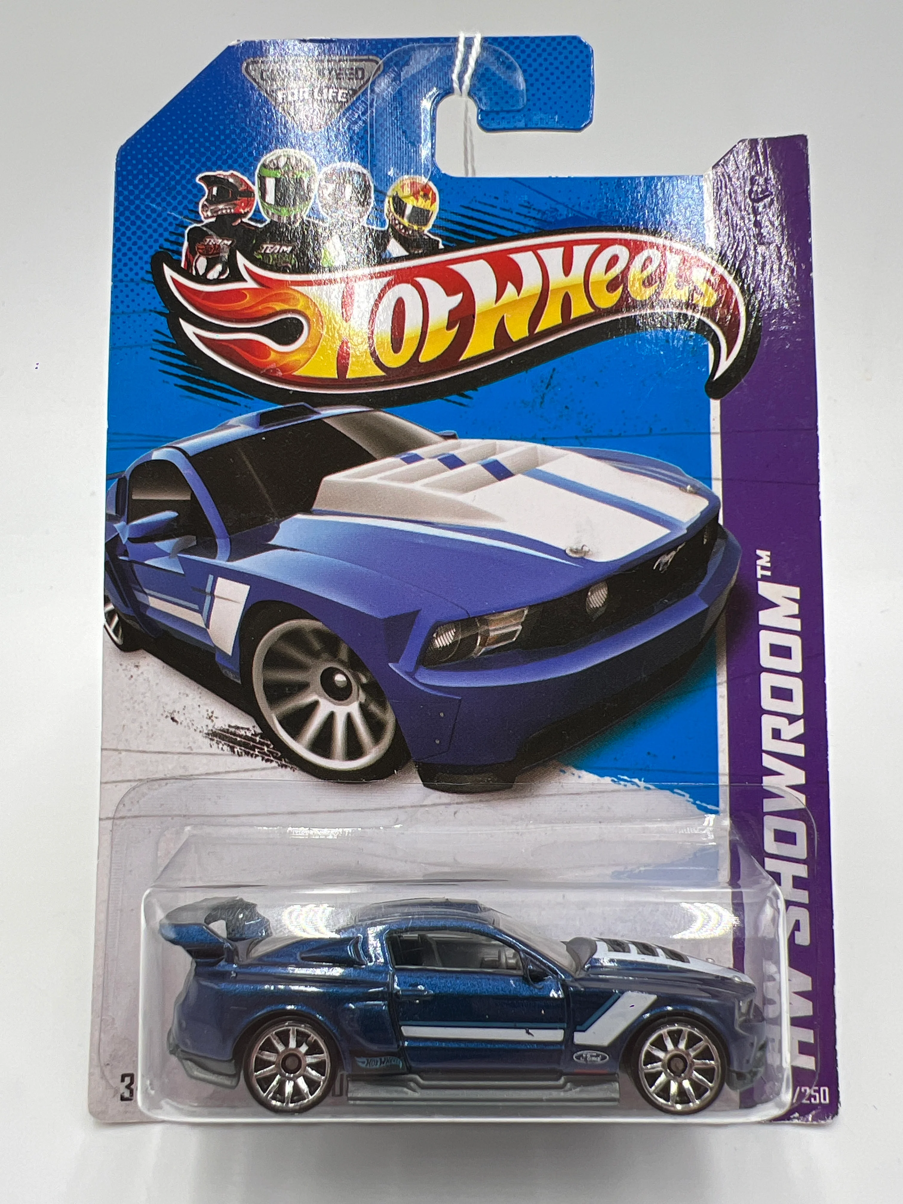 2013 Hot Wheels Showroom #230 Custom 12 Ford Mustang Blue 33D - Image 2