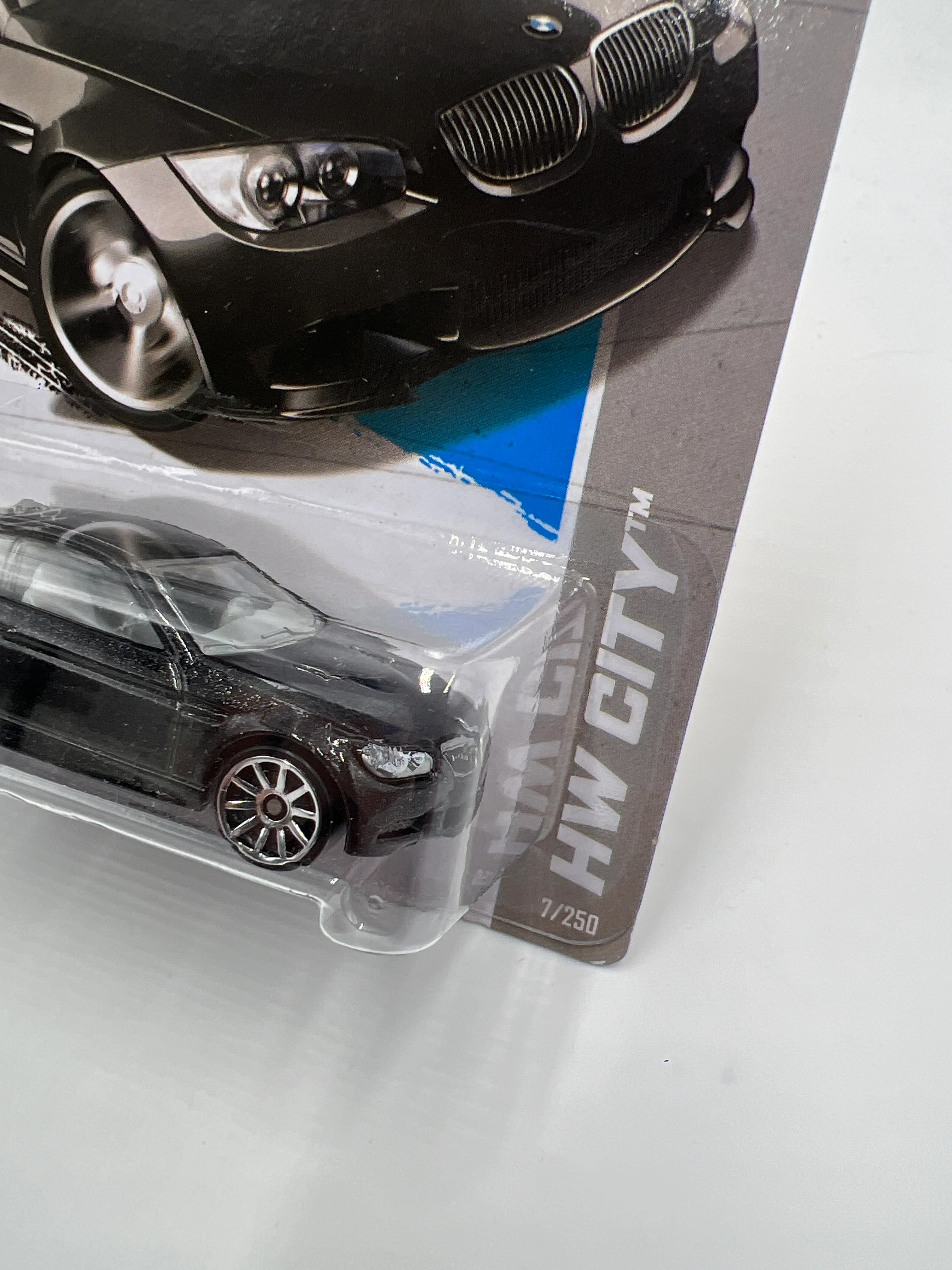2013 Hot Wheels City #7 BMW M3 Black W/Protector - Image 4