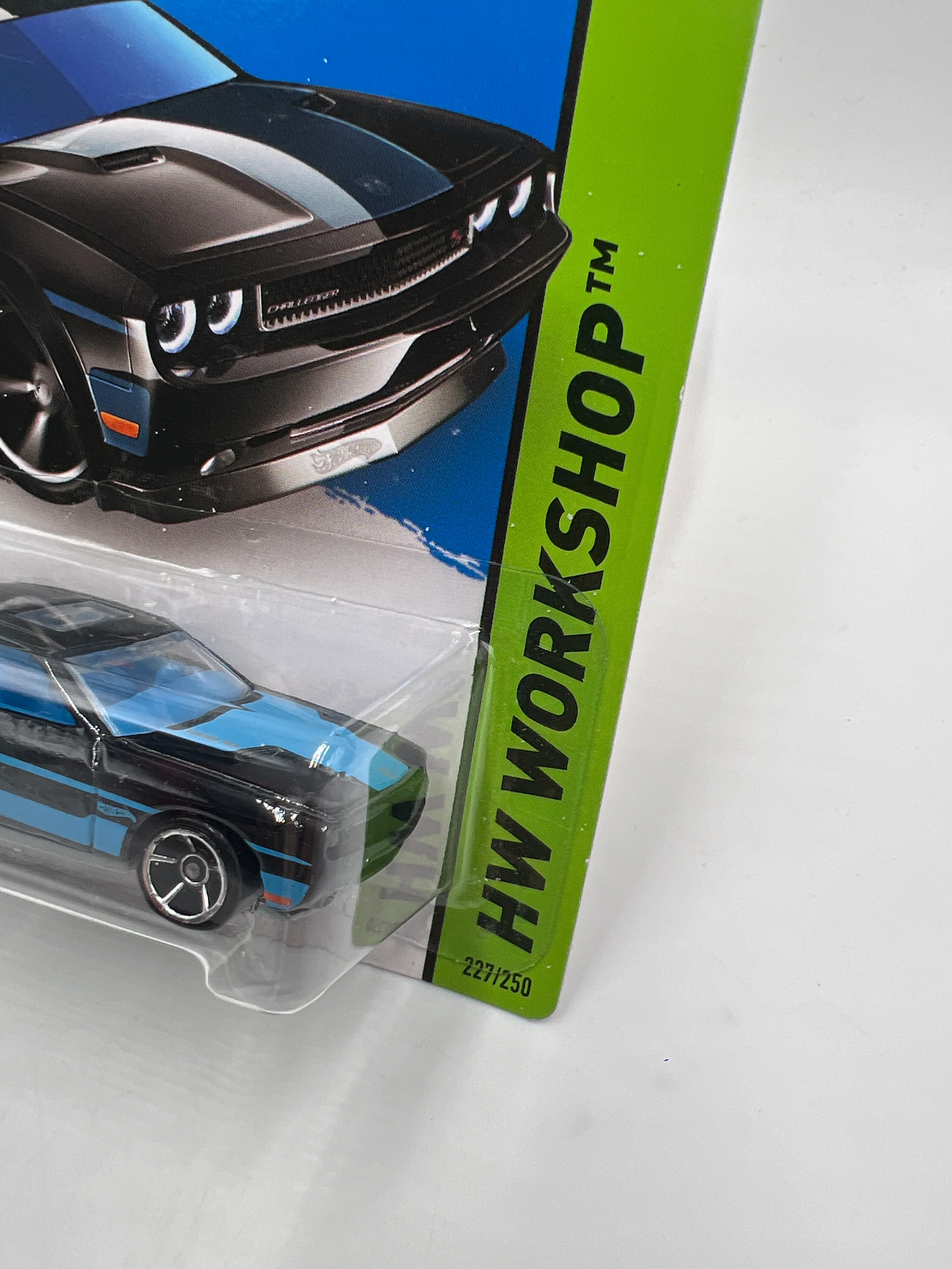2013 Hot Wheels Kmart Exclusive #227 08 Dodge Challenger SRT8 Black 238C - Image 3