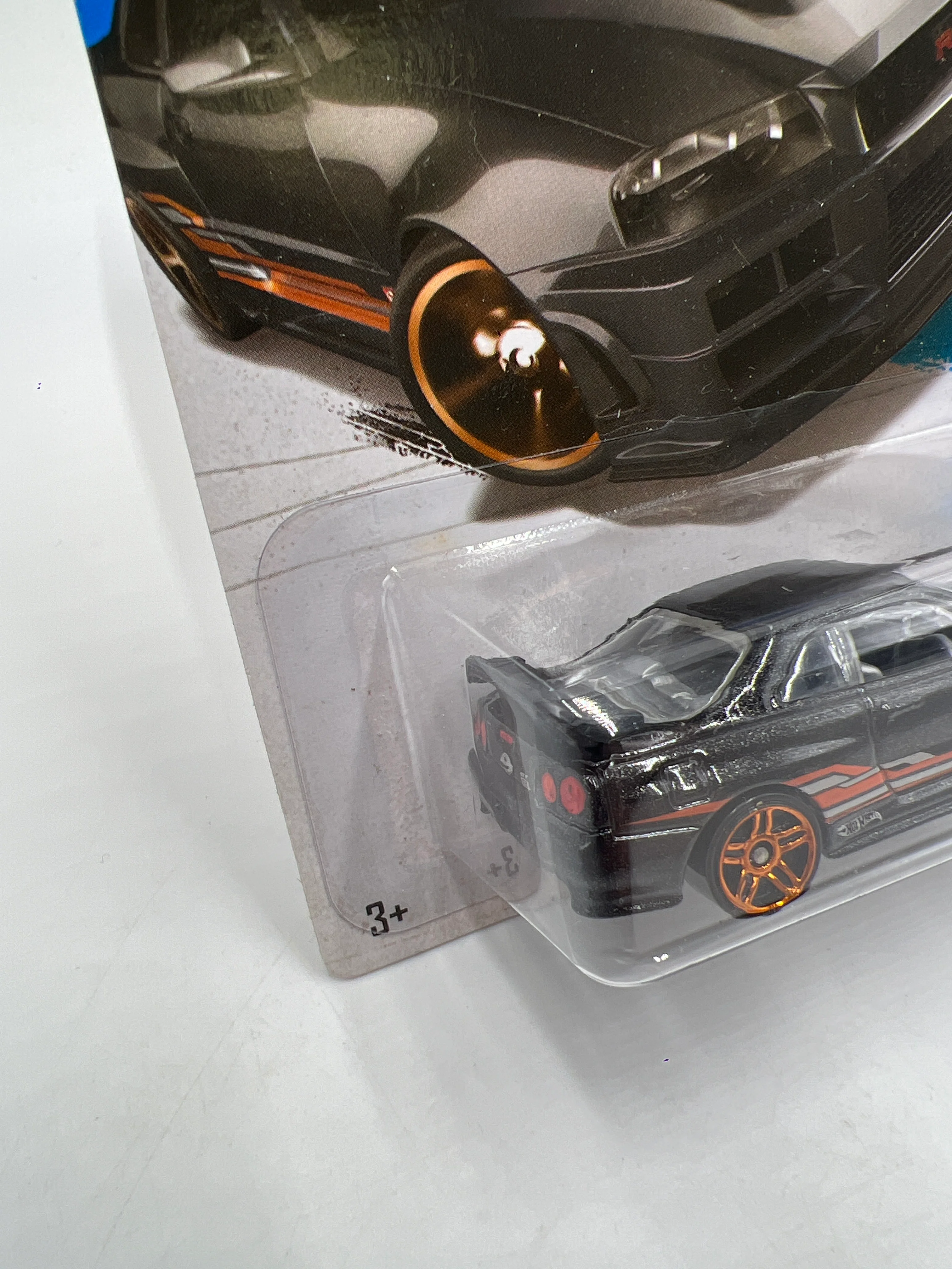 2013 Hot Wheels Showroom #158 Nissan Skyline GT-R R34 Black W/Protector 1 - Image 4