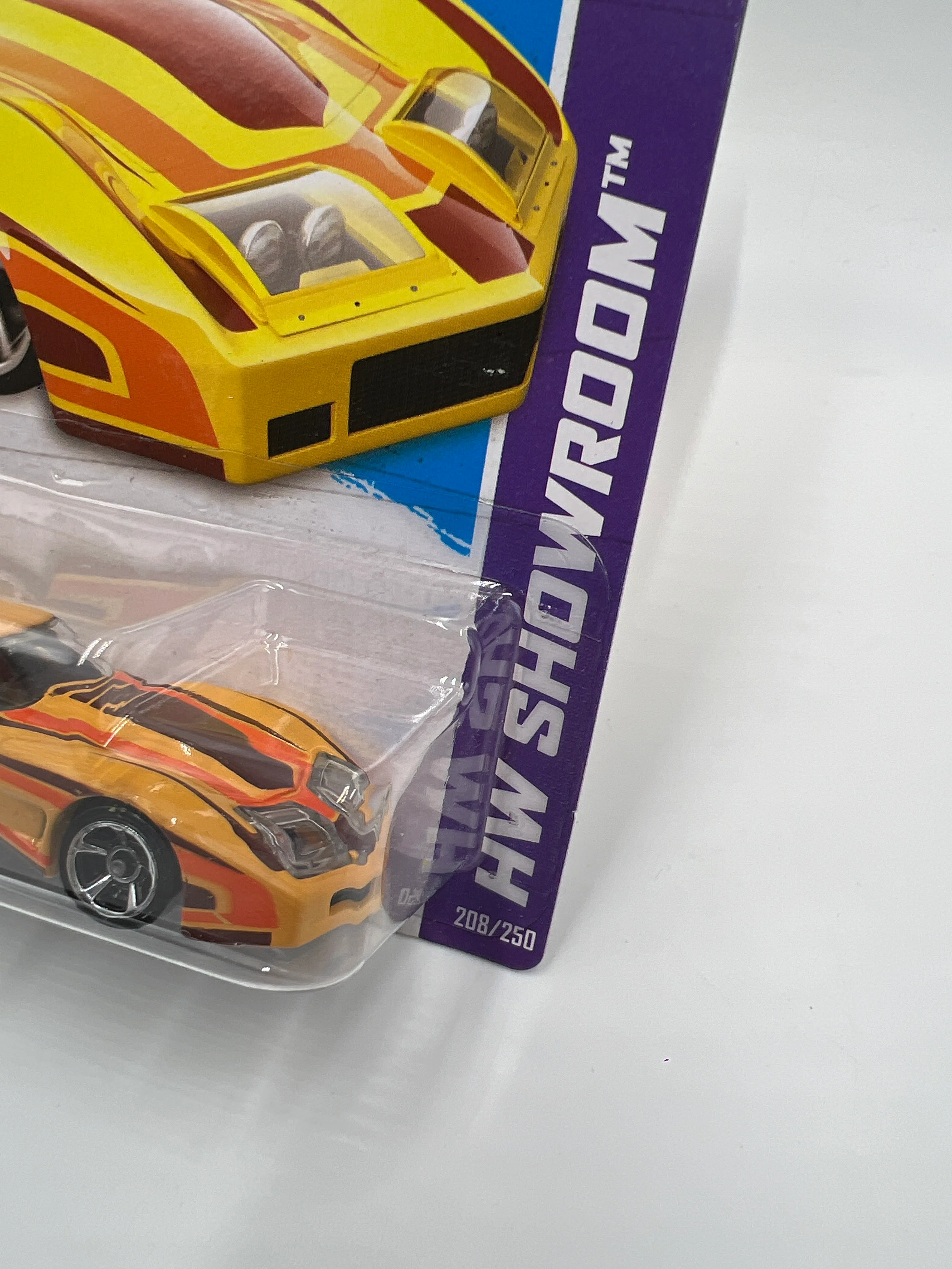 2013 Hot Wheels Showroom #208 76 Greenwood Corvette Orange 5C - Image 3