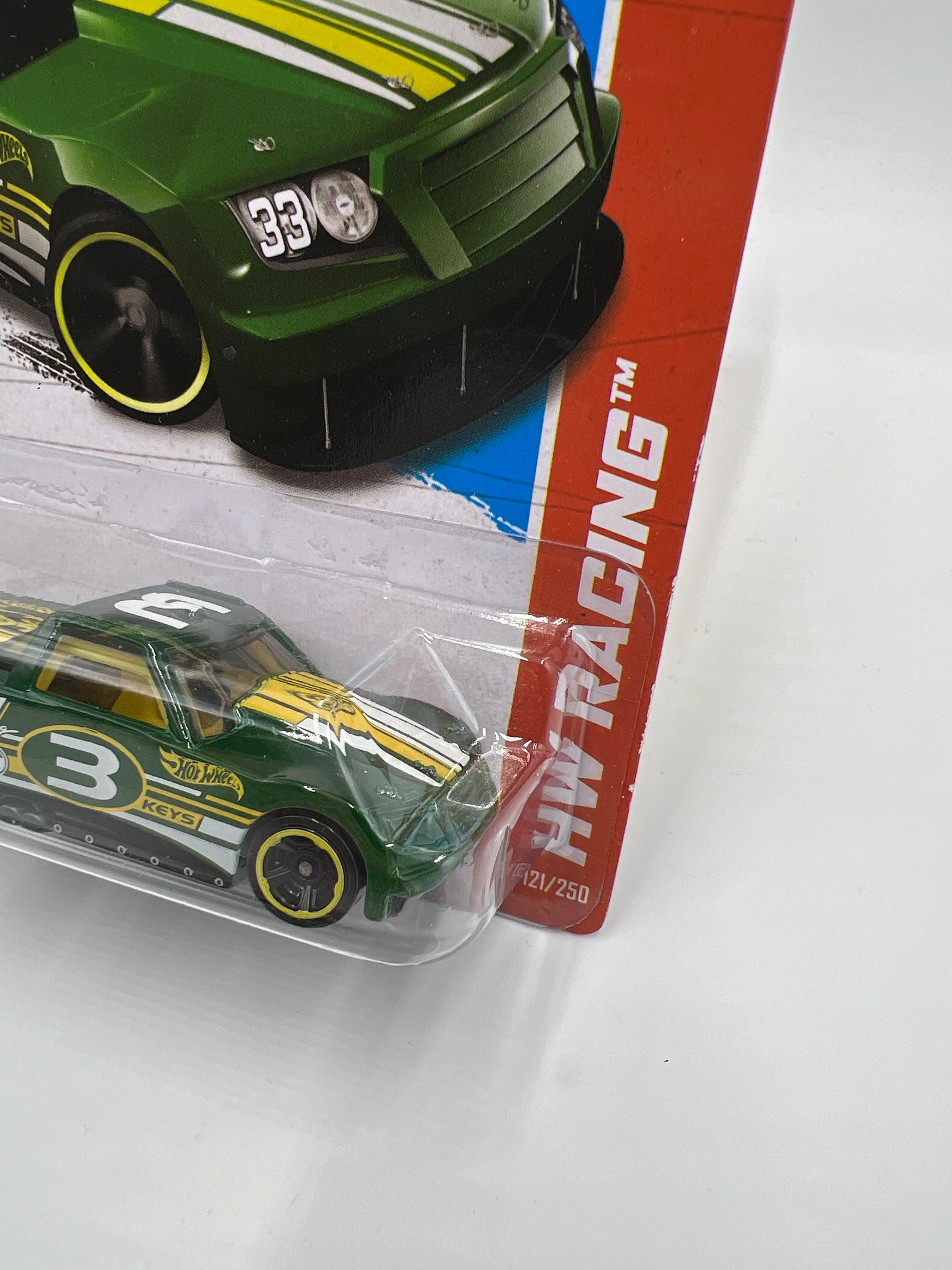2013 Hot Wheels Treasure Hunt #121 Circle Trucker Green - Image 3