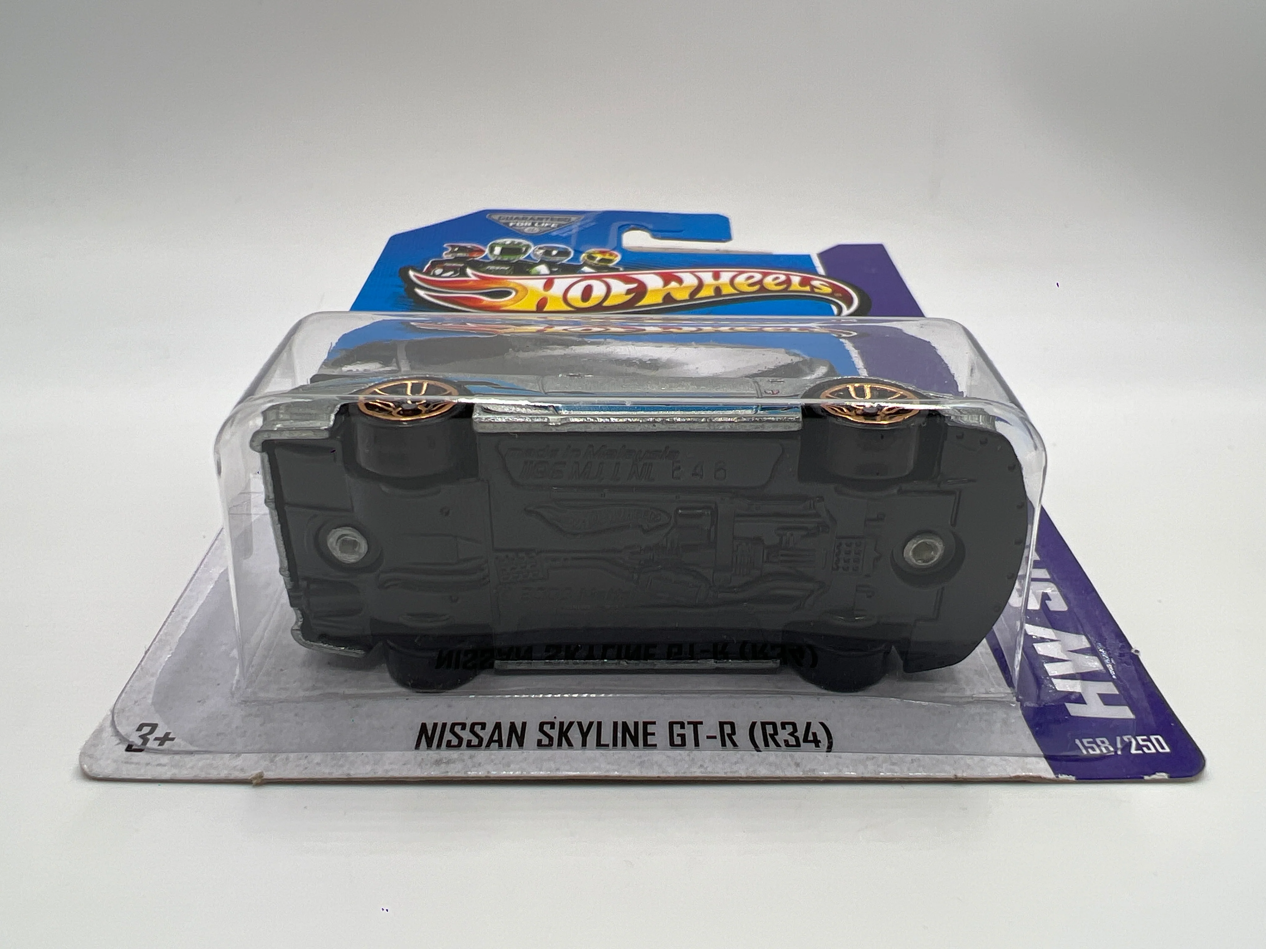 2013 Hot Wheels Walmart Exclusive Zamac 006 #158 Nissan Skyline GT-R R34 W/Protector - Image 5