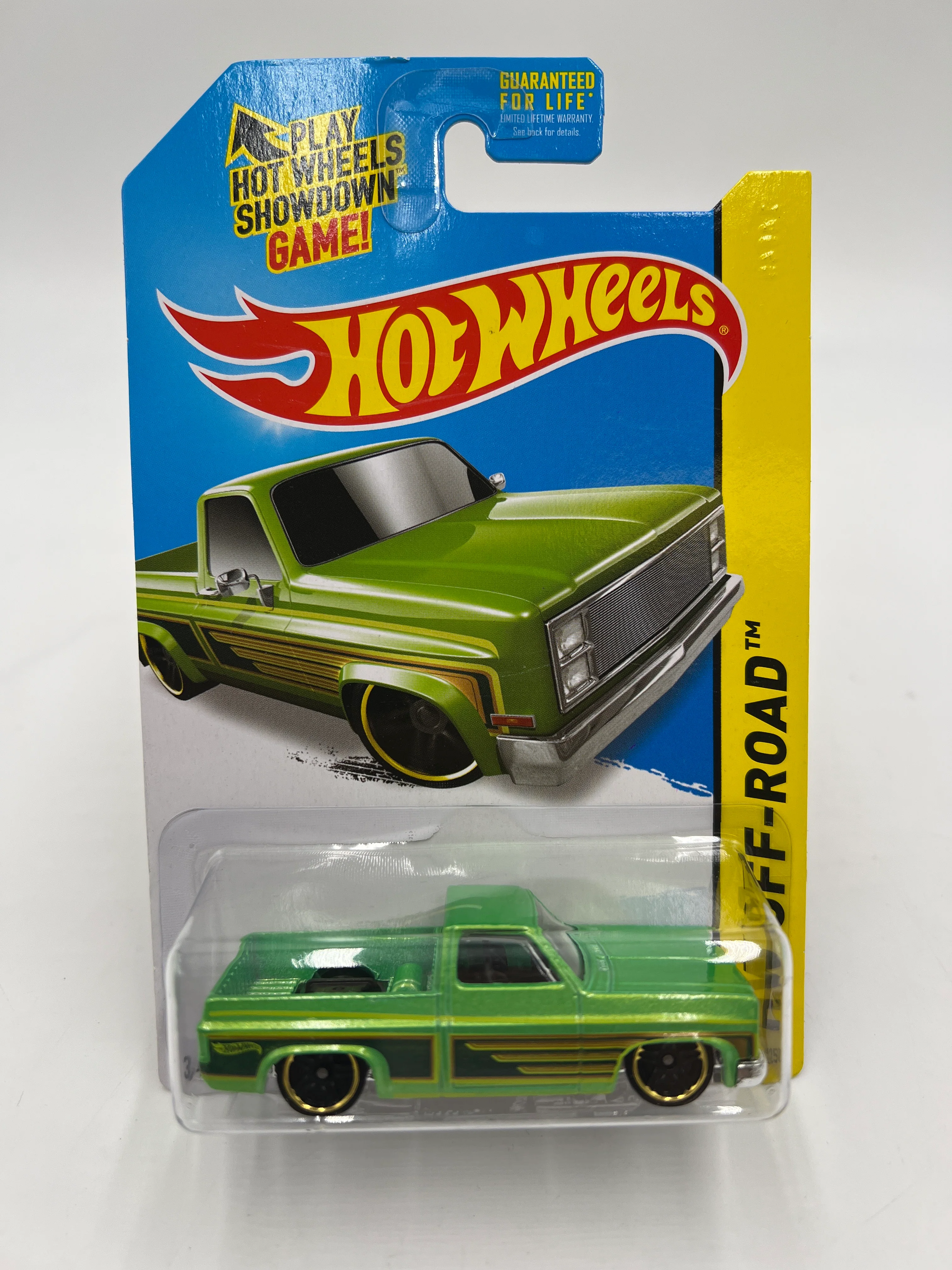 2014 Hot Wheels Off-Road #136 83 Chevy Silverado Green Kmart Exclusive W/Protector - Image 2