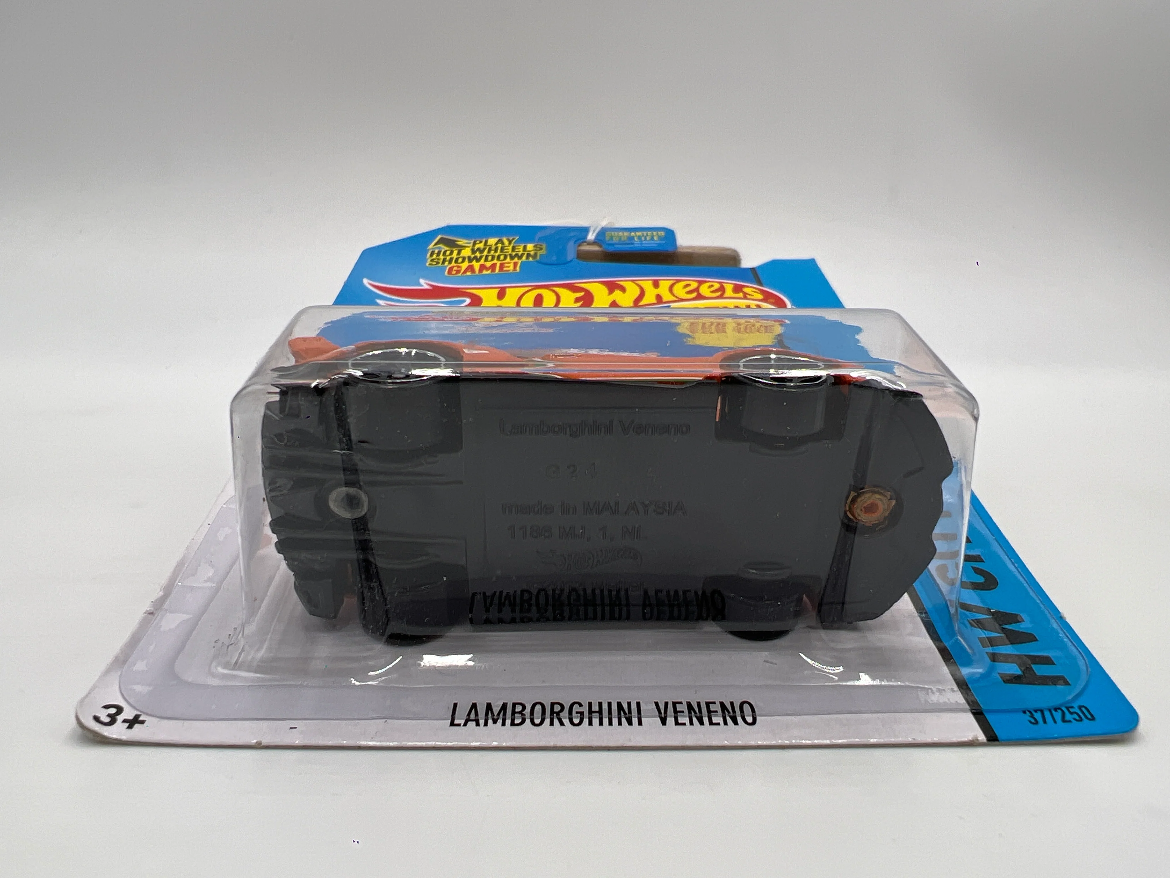 2014 Hot Wheels City #37 Lamborghini Veneno Orange 102F - Image 6