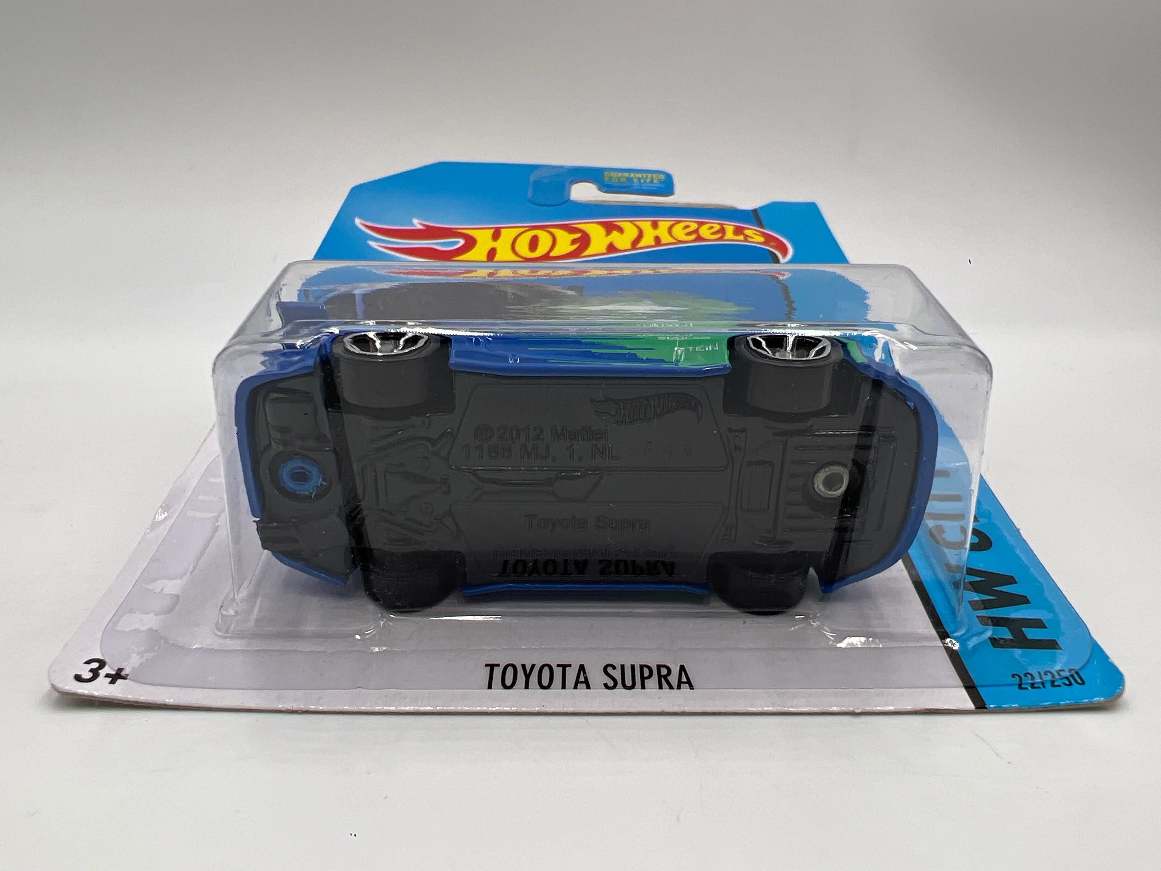 2014 Hot Wheels City #22 Toyota Supra Falken W/Protector - Image 6