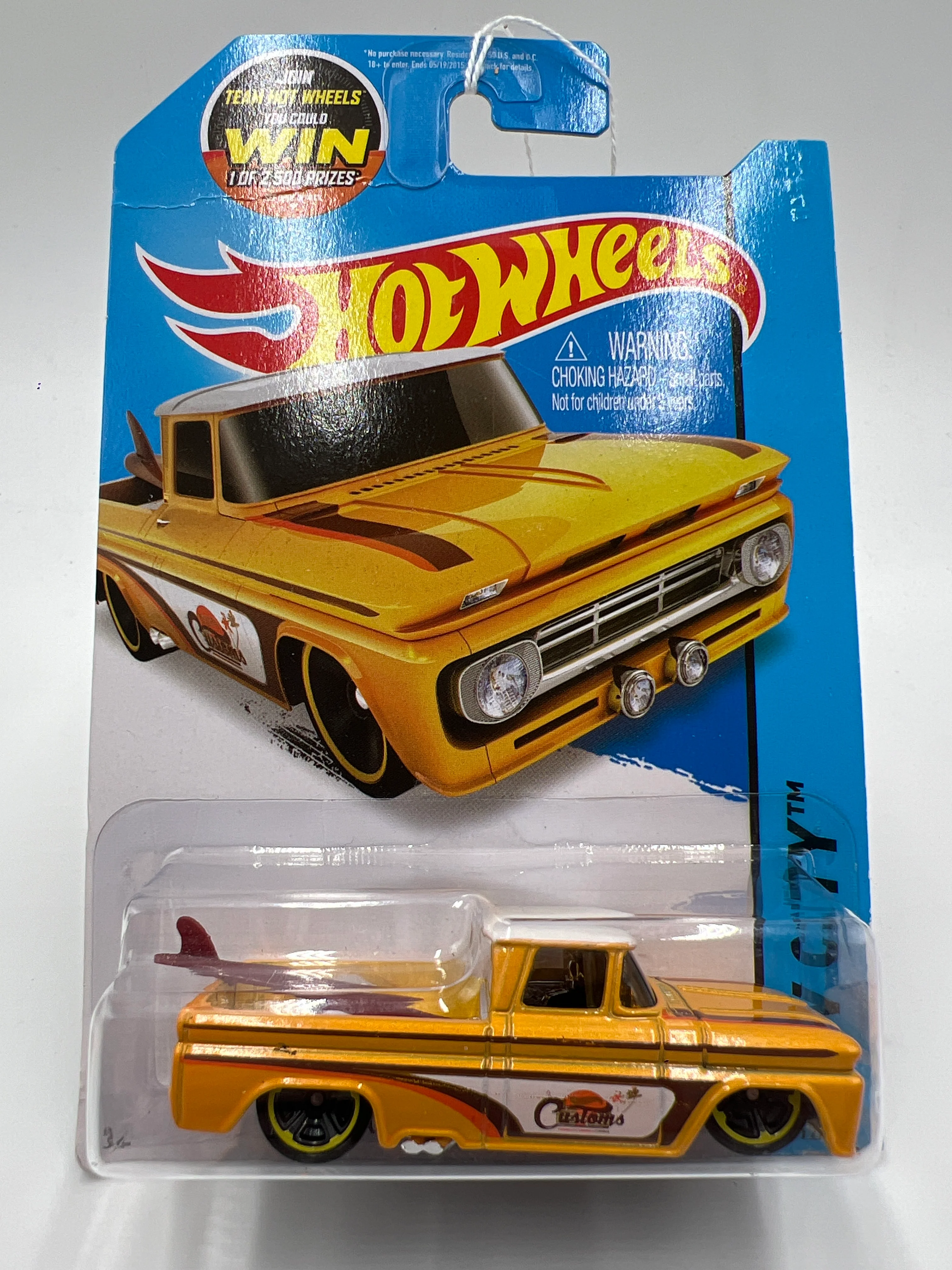 2015 Hot Wheels City #72 Custom 62 Chevy Yellow (Card Not Perfect) 16D - Image 2