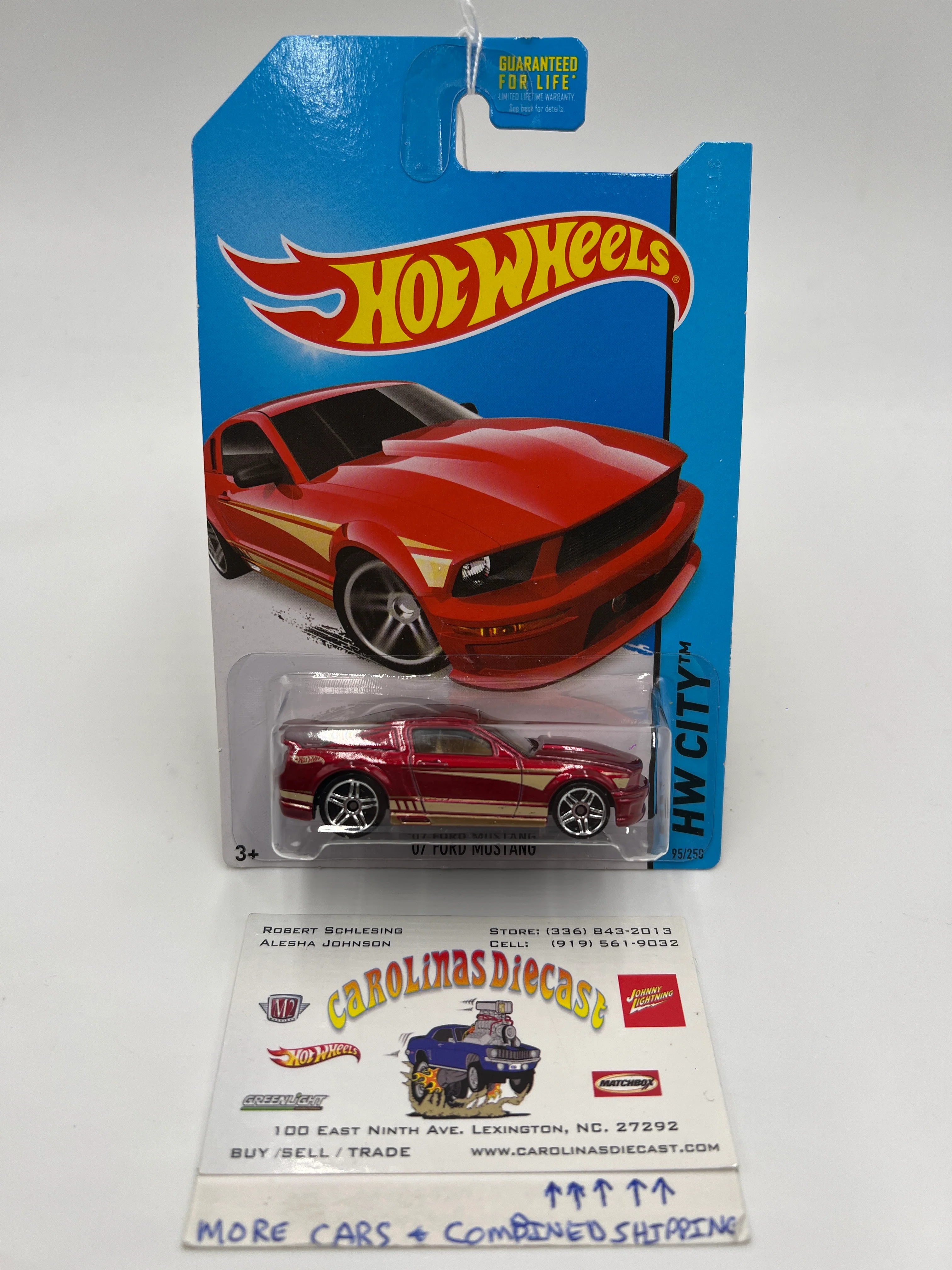 2014 Hot Wheels City #95 07 Ford Mustang Red 26G