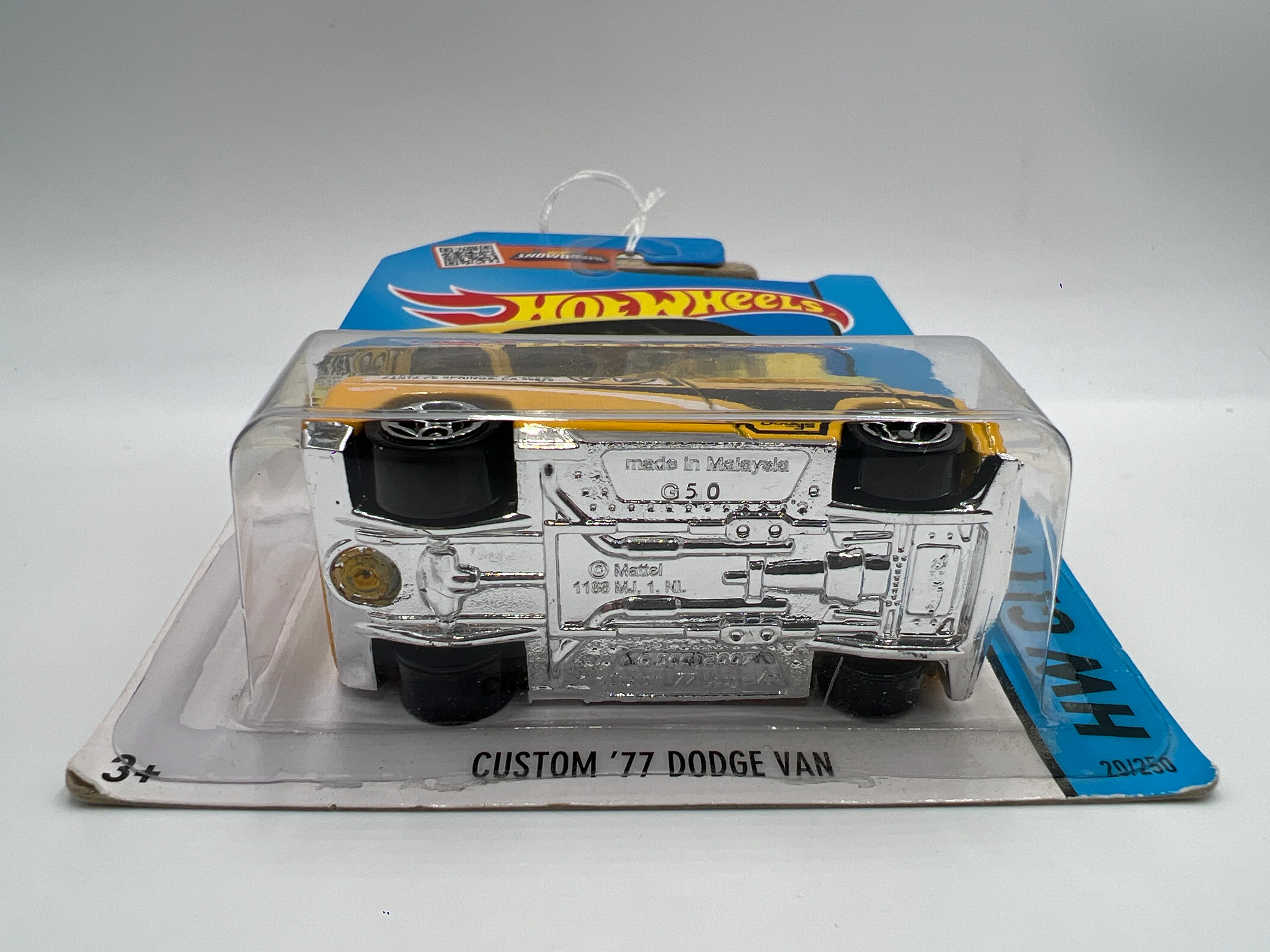 2014 Hot Wheels City #20 Custom 77 Dodge Van Yellow Mooneyes 53B - Image 6