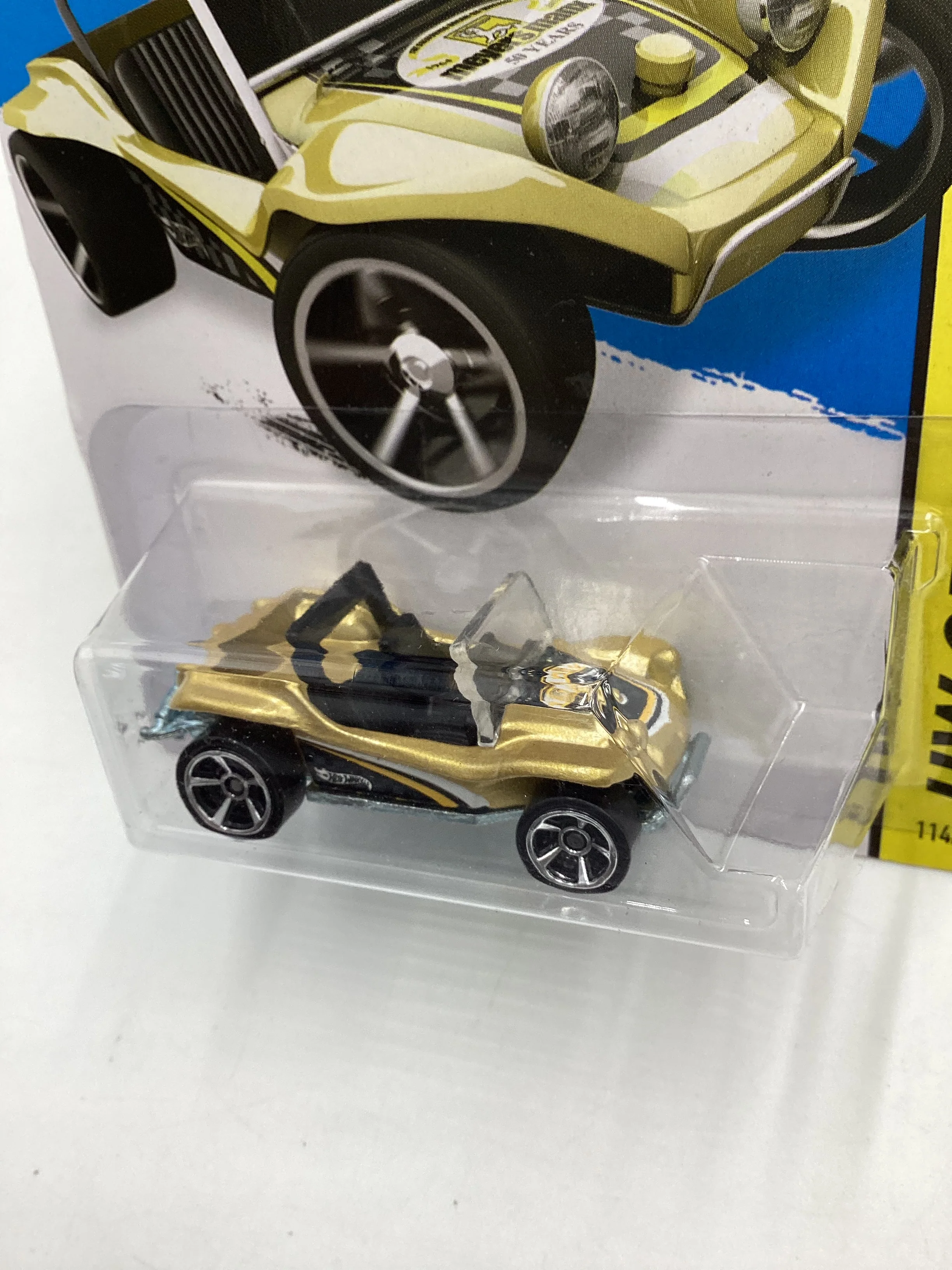 2014 Hot Wheels Off Road #114 Meyers Manx Gold 67G - Image 4