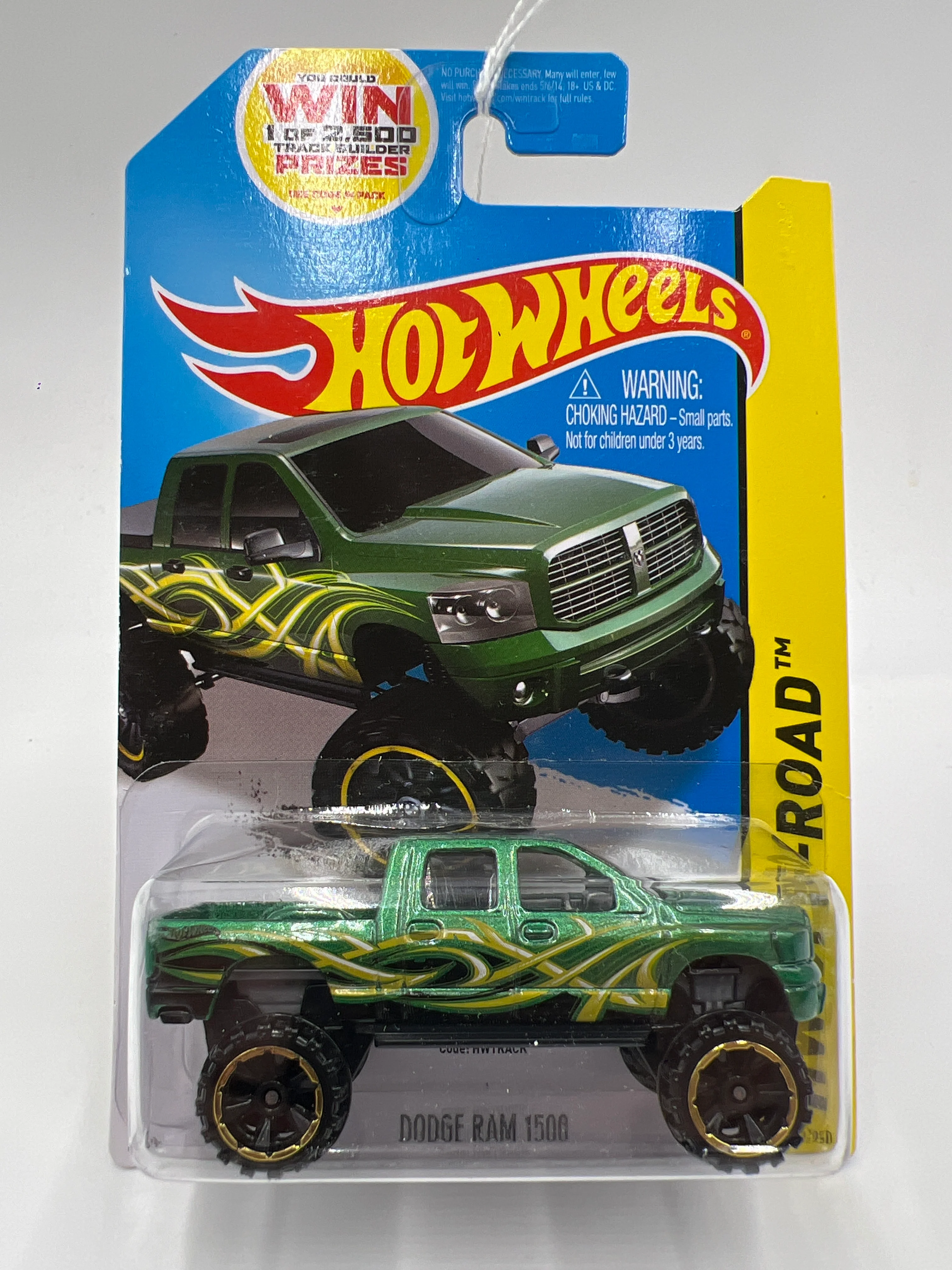 2014 Hot Wheels Off-Road #133 Dodge Ram 1500 Green 52A - Image 2