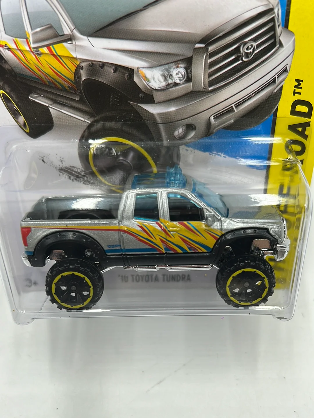 2014 Hot Wheels #131 10 Toyota Tundra 94D - Image 3