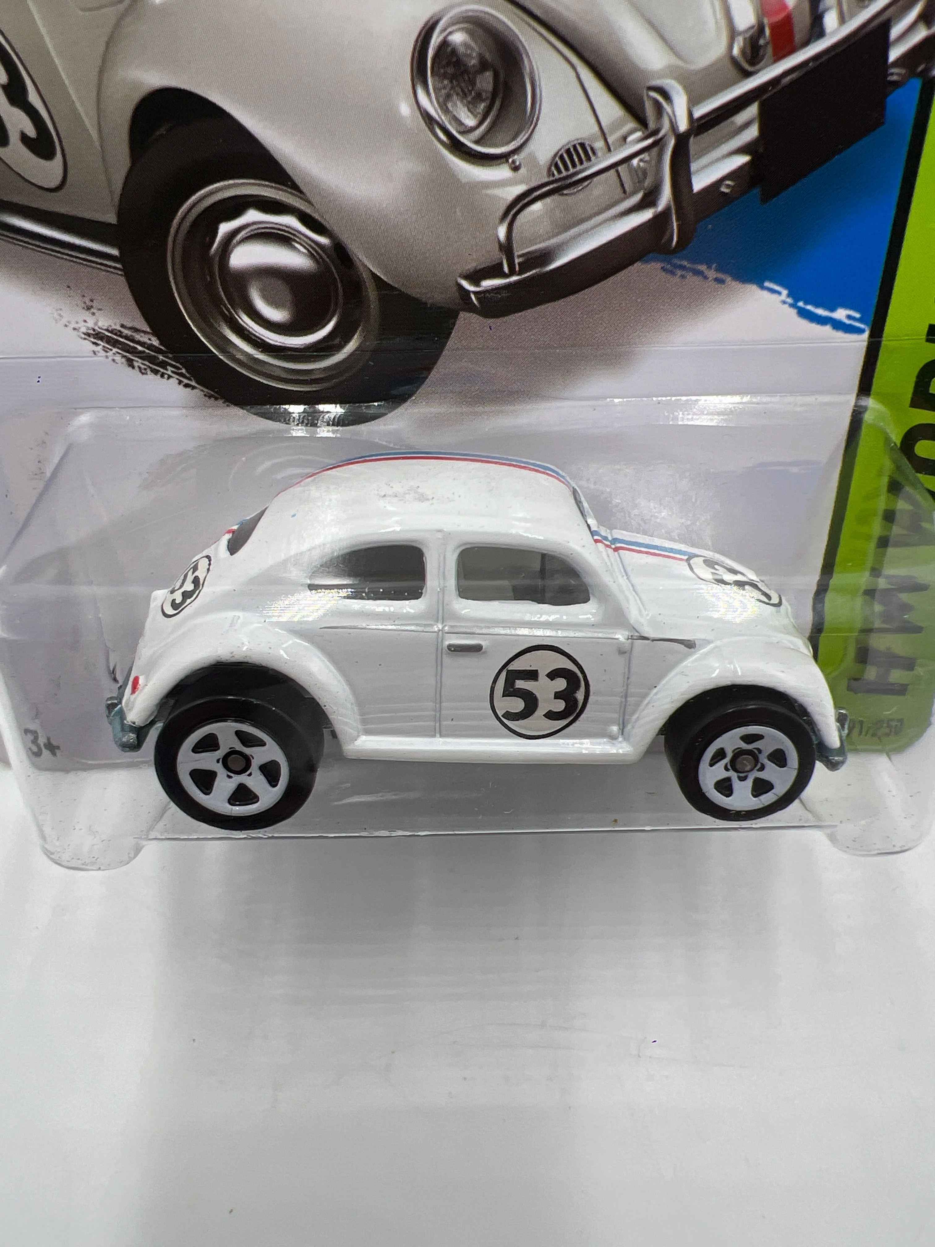 2014 Hot Wheels Workshop #191 Volkswagen Beetle The Love Bug White - Image 3