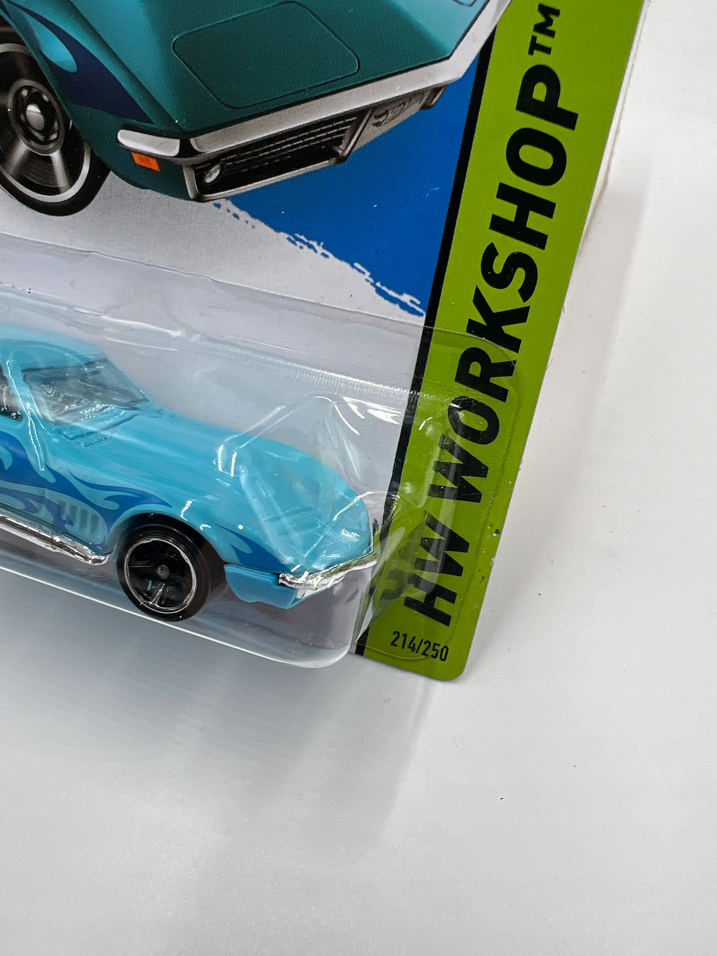 2014 Hot Wheels Kmart Exclusive Workshop #214 69 Corvette Light Blue 235F - Image 4