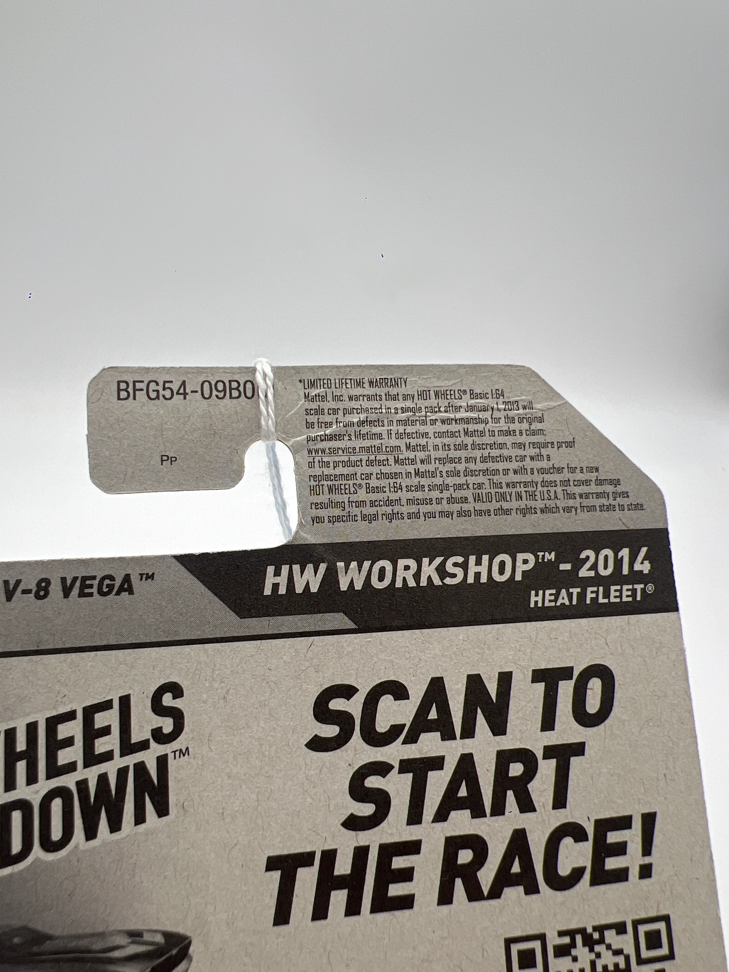 2014 Hot Wheels Workshop #220 Custom V8 Vega Red Vein Top Back 6H - Image 7