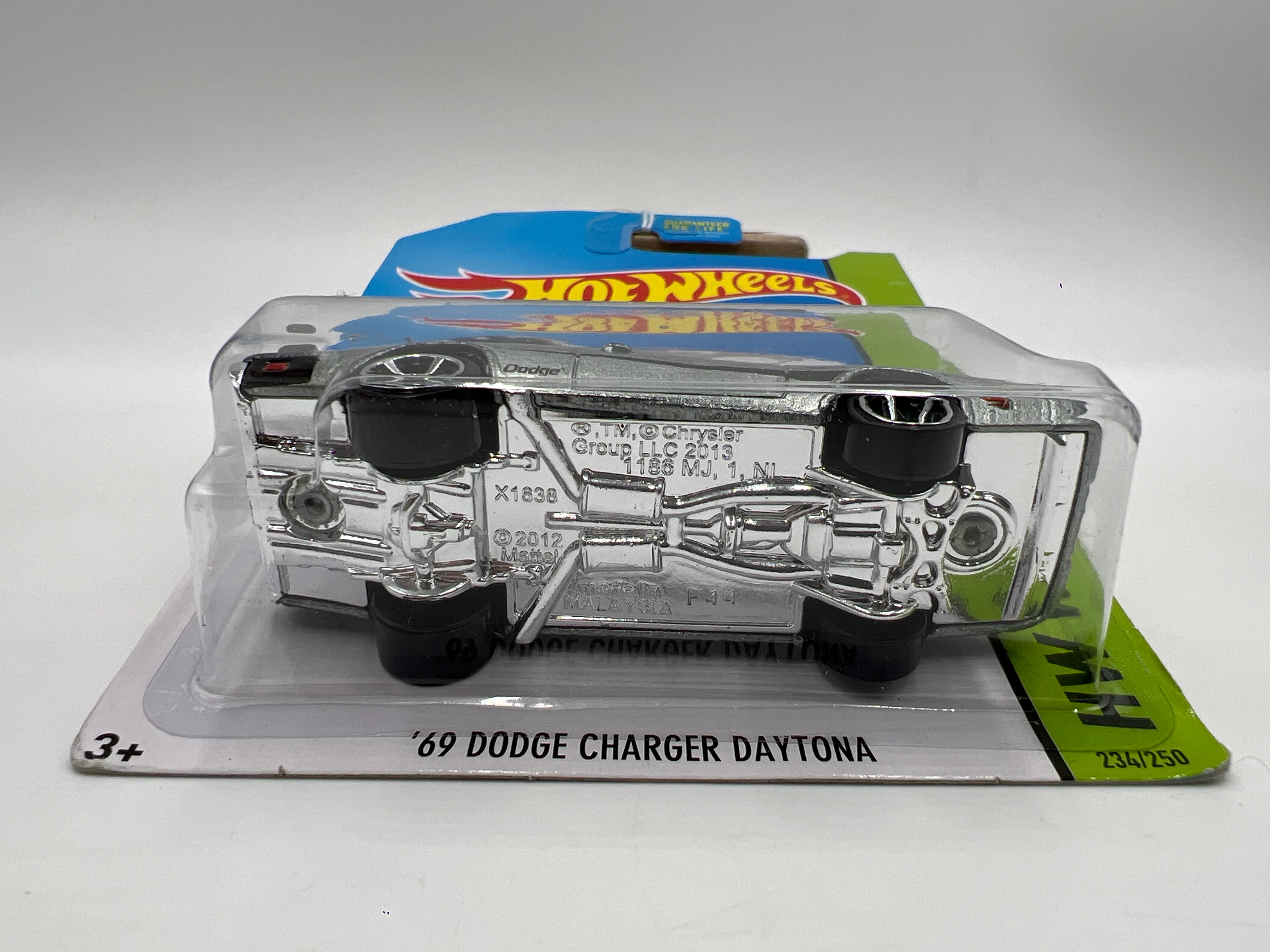 2014 Hot Wheels Walmart Exclusive Zamac 003 #234 69 Dodge Charger Daytona Bad Card 144D - Image 7