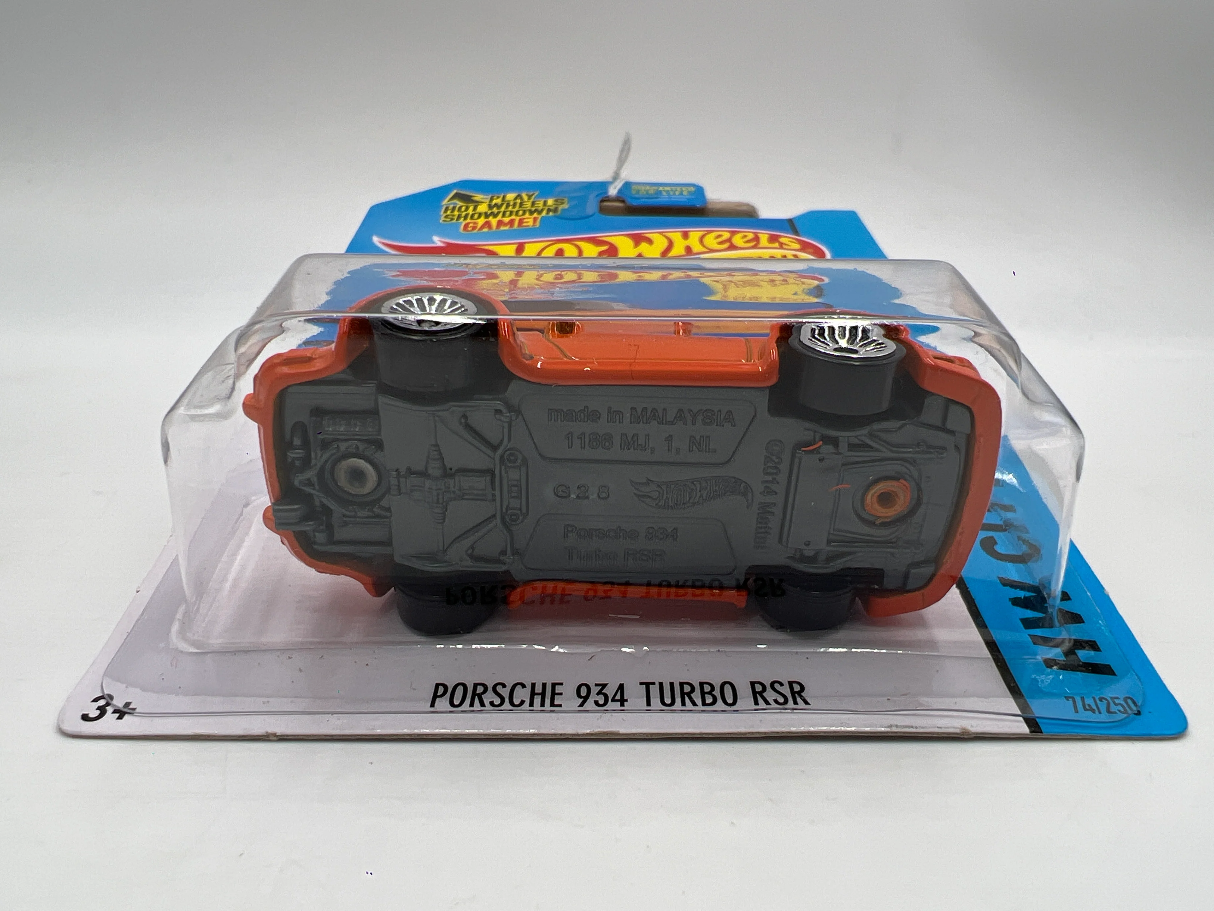 2014 Hot Wheels City #74 Porsche 934 Turbo RSR Orange - Image 5