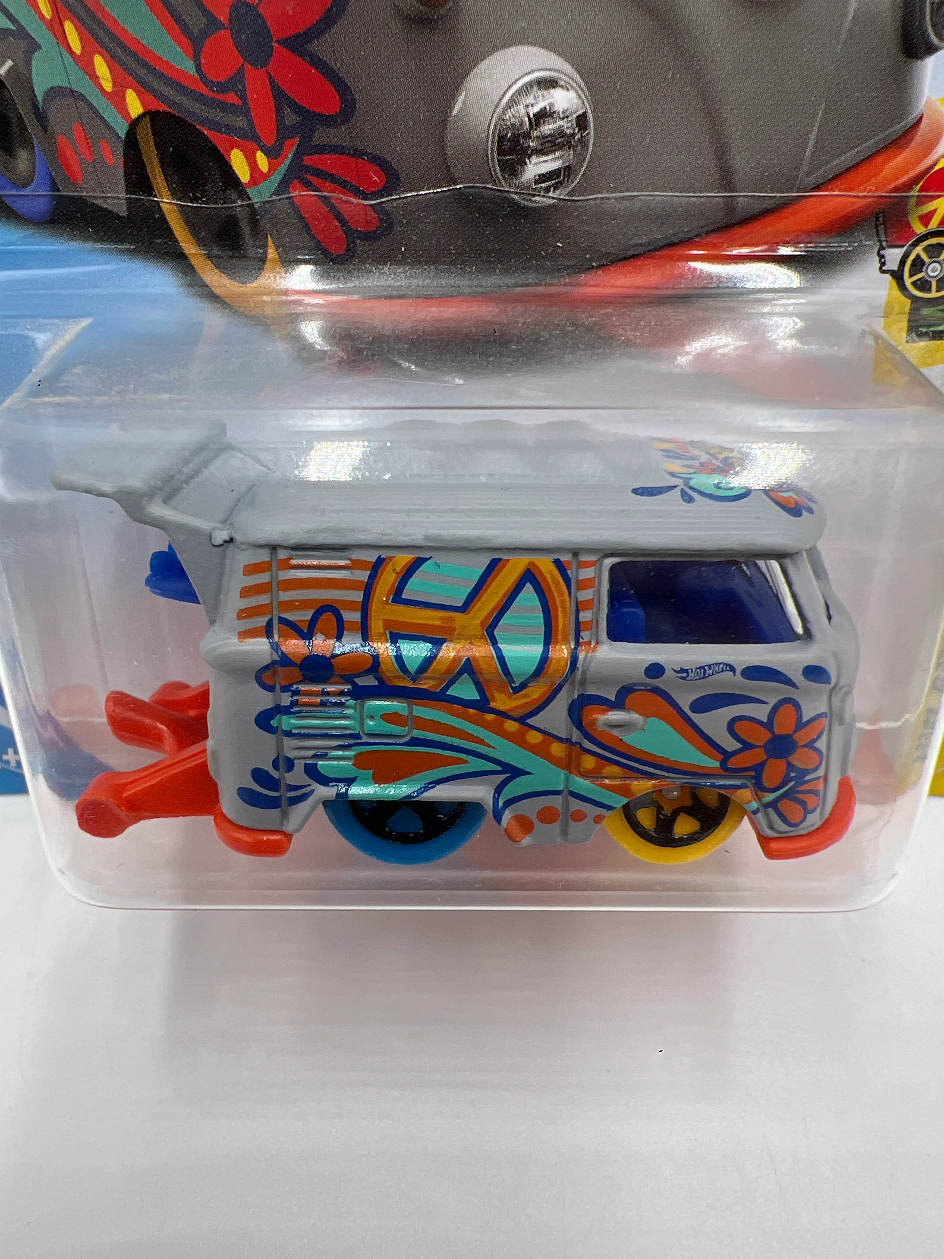 2018 Hot Wheels Art Cars #353 Kool Kombi Gray 97G - Image 3
