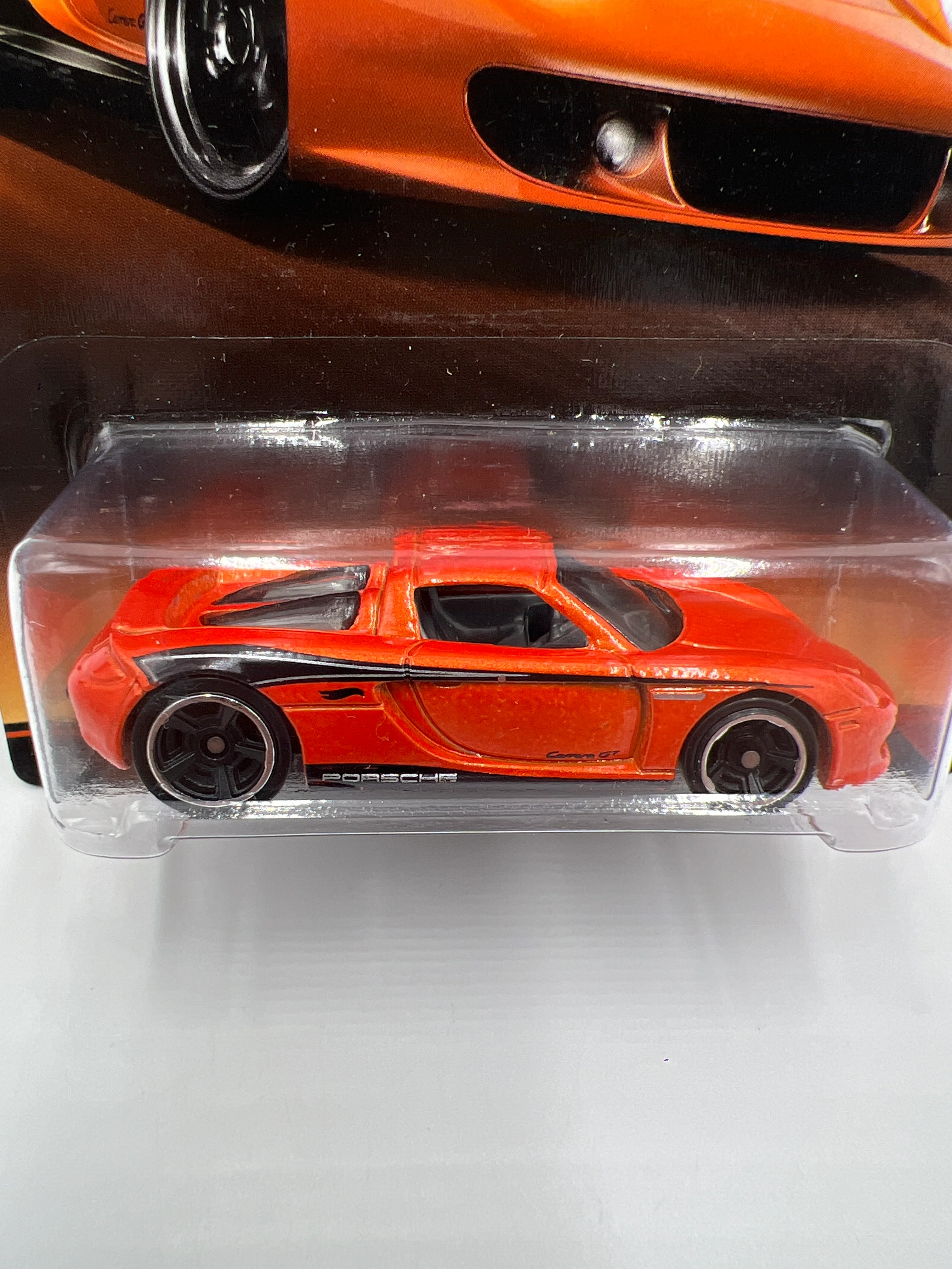 2015 Hot Wheels Walmart Exclusive Porsche Series #7 Porsche Carrera GT Orange - Image 2