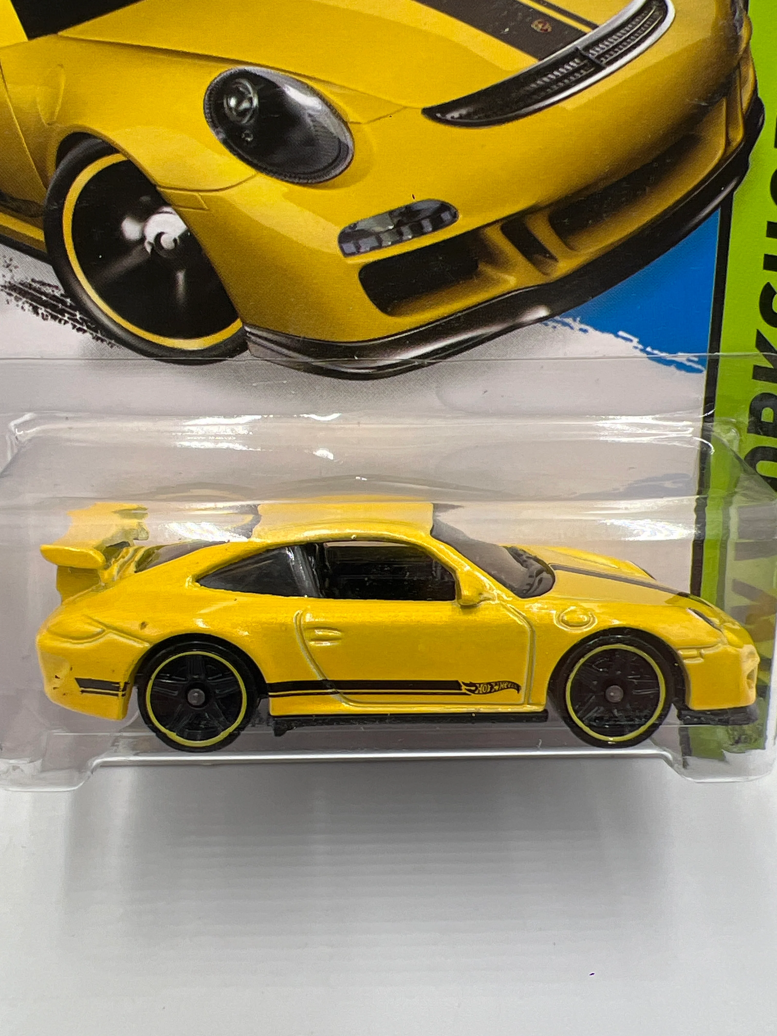 2015 Hot Wheels Workshop #196 Porsche 911 GT3 RS Yellow - Image 2