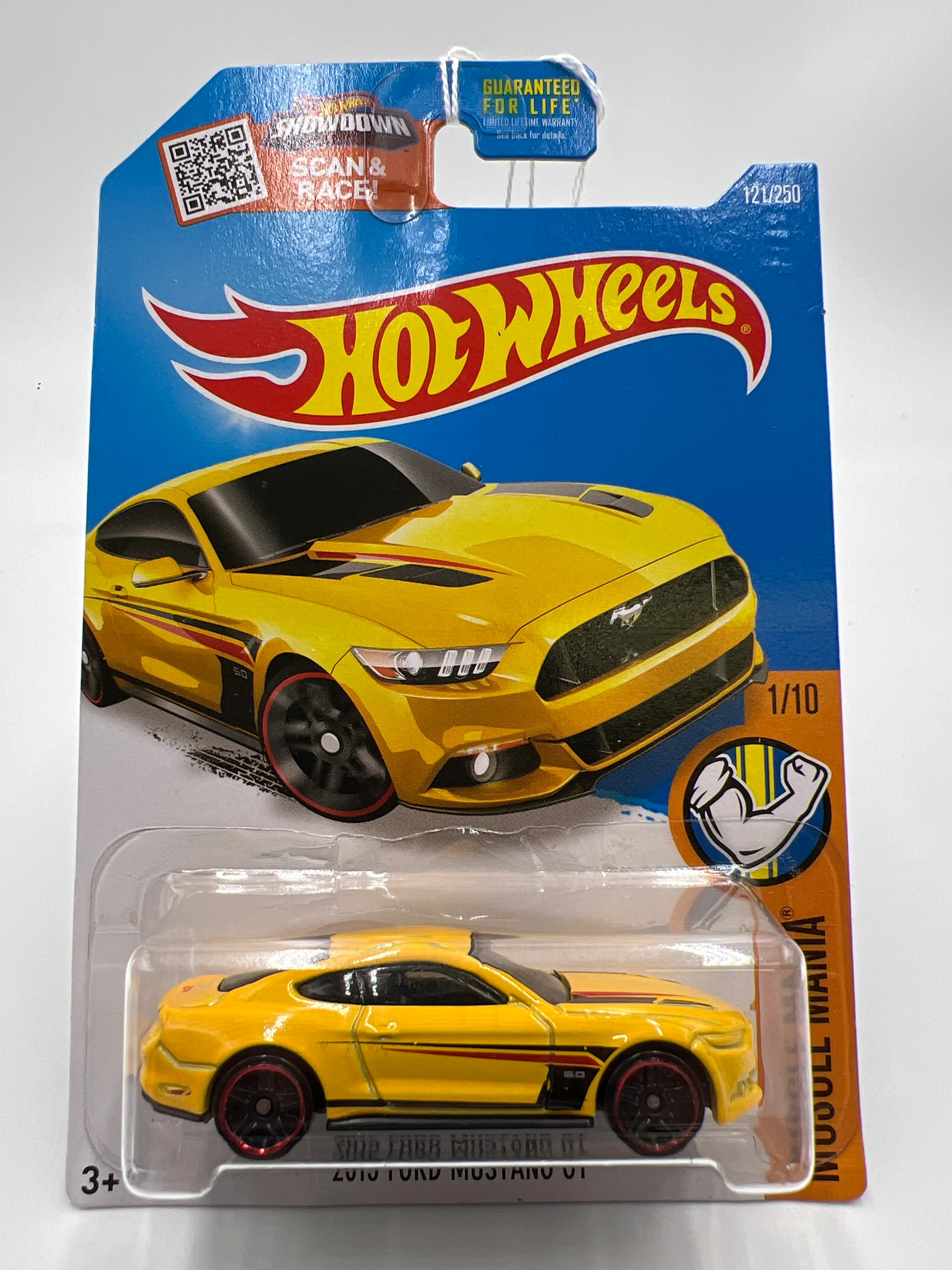 2016 Hot Wheels Muscle Mania #121 2015 Ford Mustang GT Yellow 26H - Image 2
