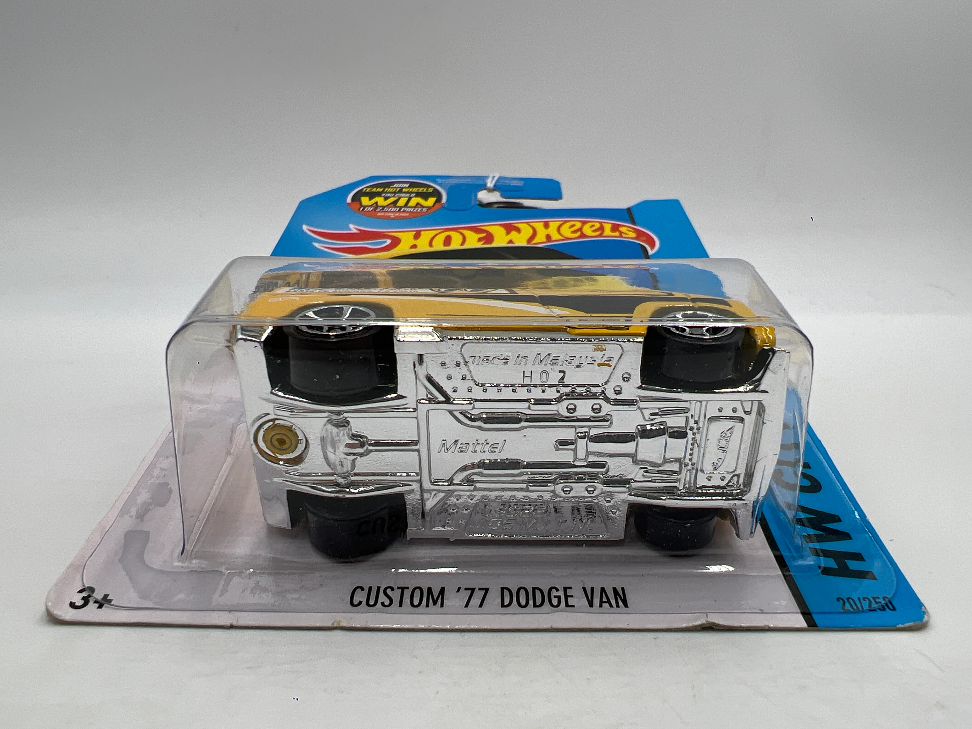 2015 Hot Wheels City #20 Custom 77 Dodge Van Yellow Mooneyes 38B - Image 5