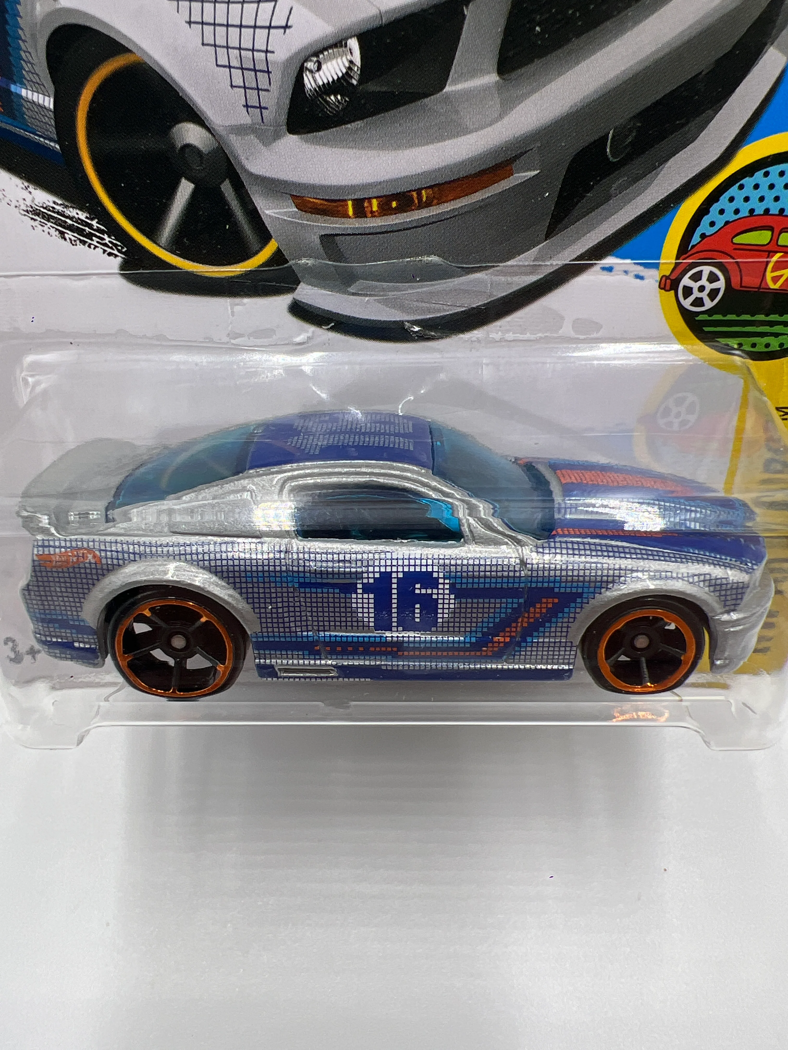 2016 Hot Wheels Art Cars #198 07 Ford Mustang Silver 27F - Image 3