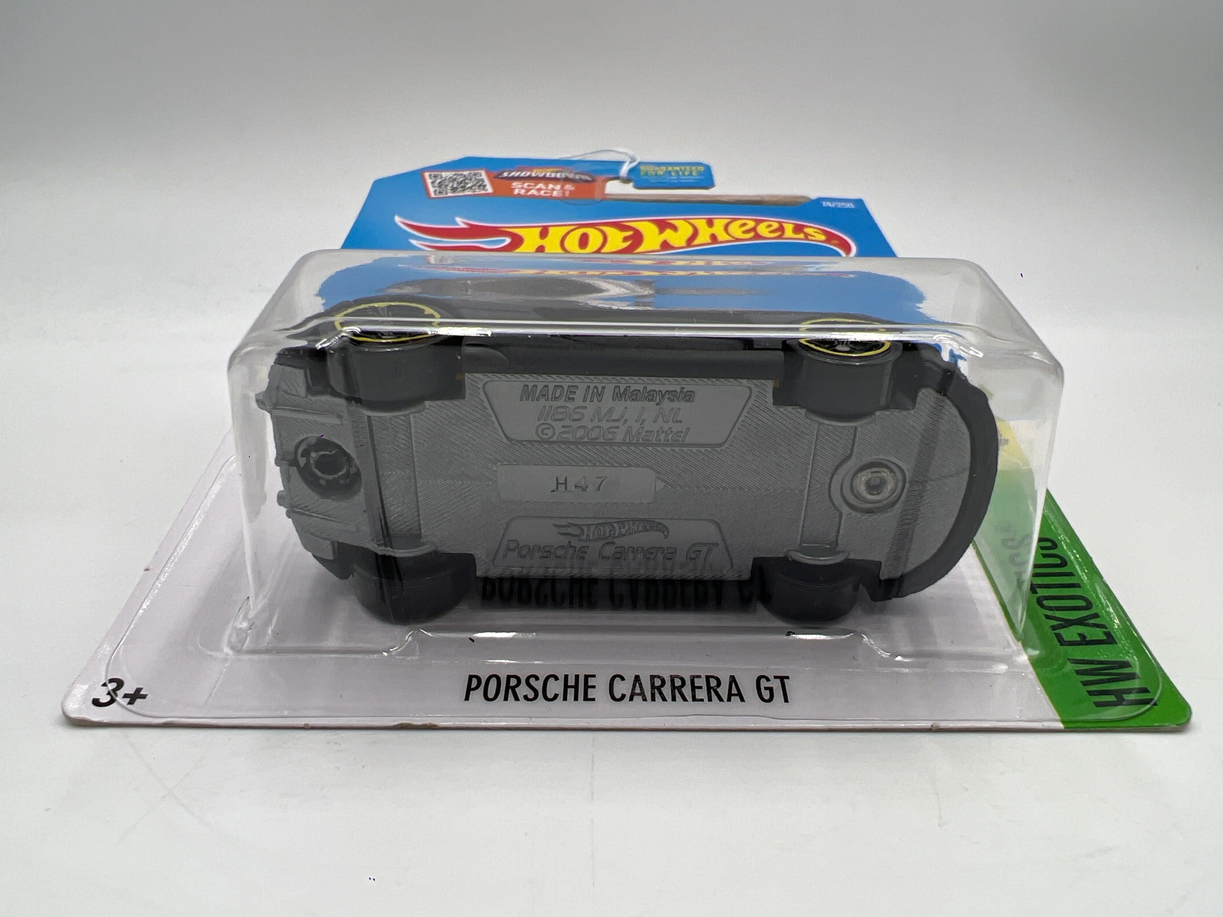2016 Hot Wheels Exotics #74 Porsche Carrera GT Matte Black - Image 6